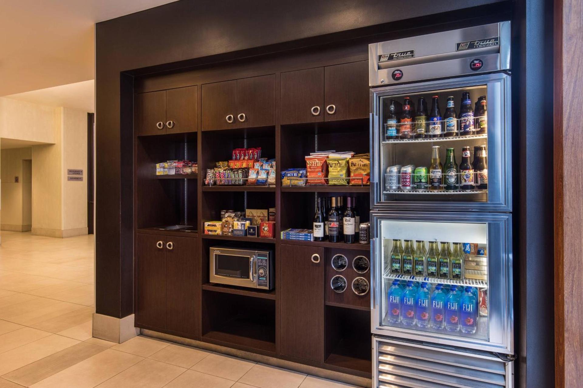 Courtyard by Marriott Portland City Center photo 23