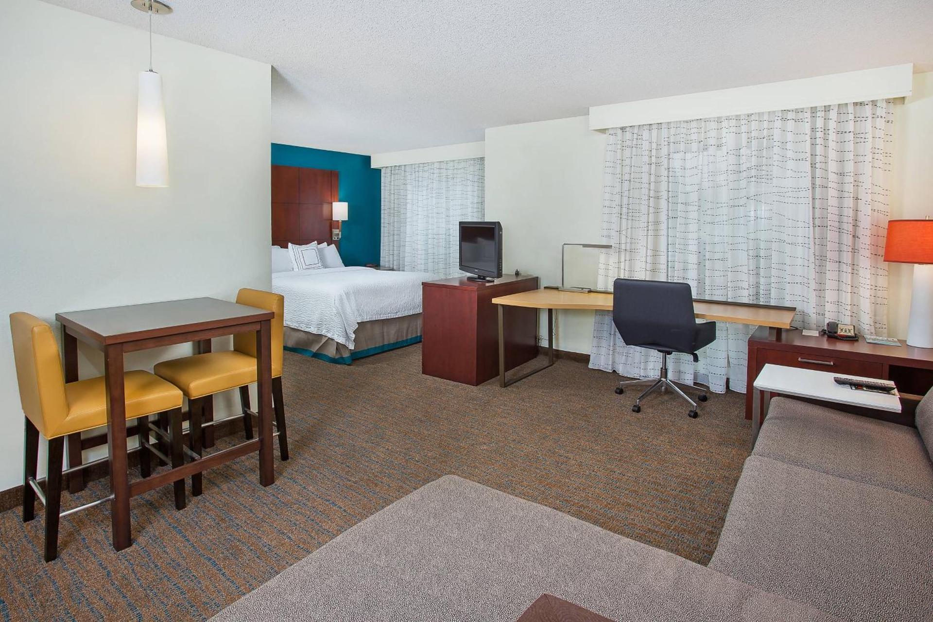 Residence Inn Knoxville Cedar Bluff photo 7