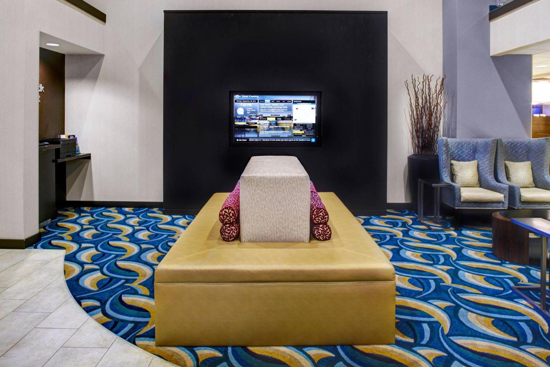 Courtyard by Marriott Riverfront New Bern photo 10