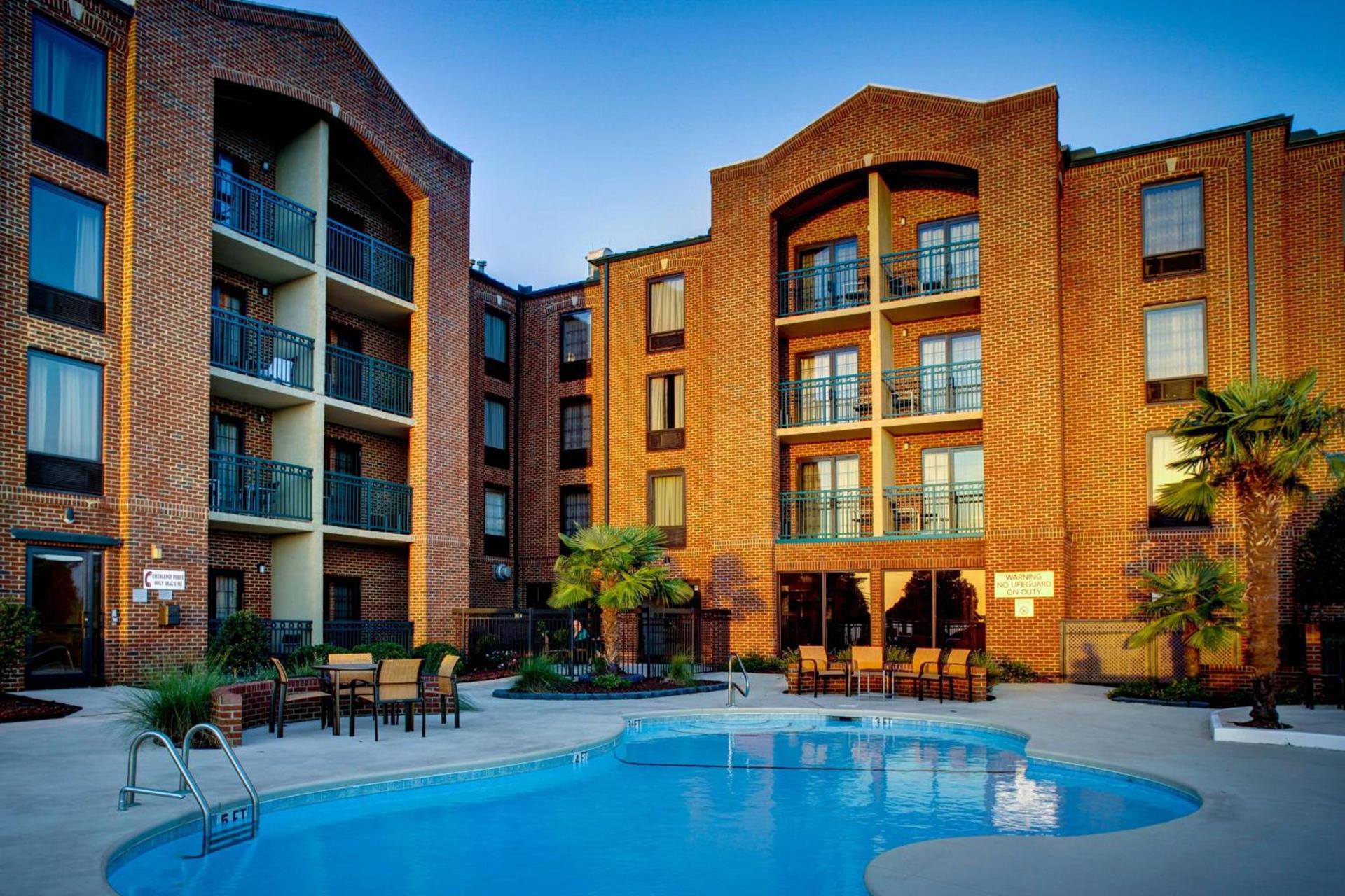Courtyard by Marriott Riverfront New Bern photo 20