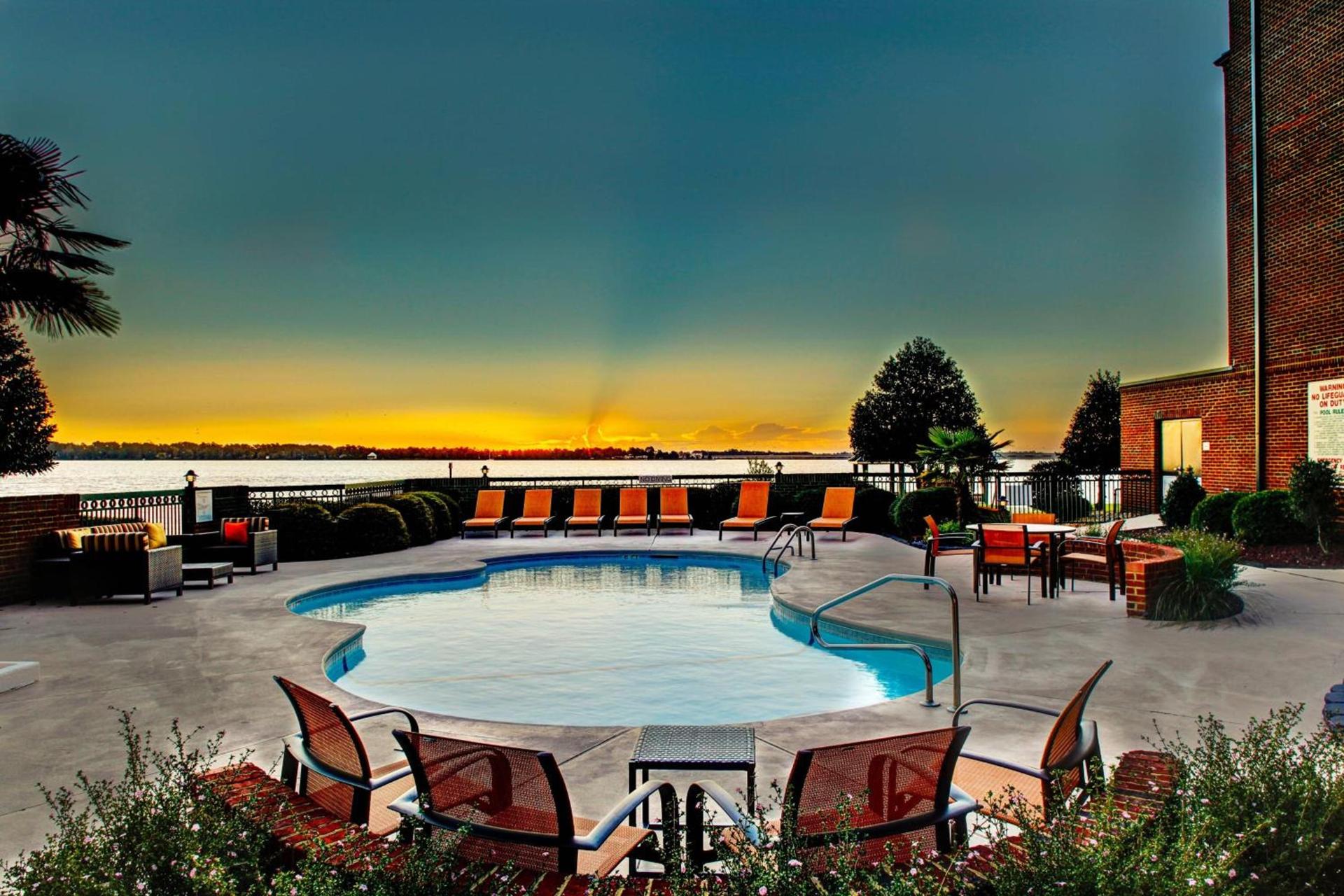 Courtyard by Marriott Riverfront New Bern photo 21