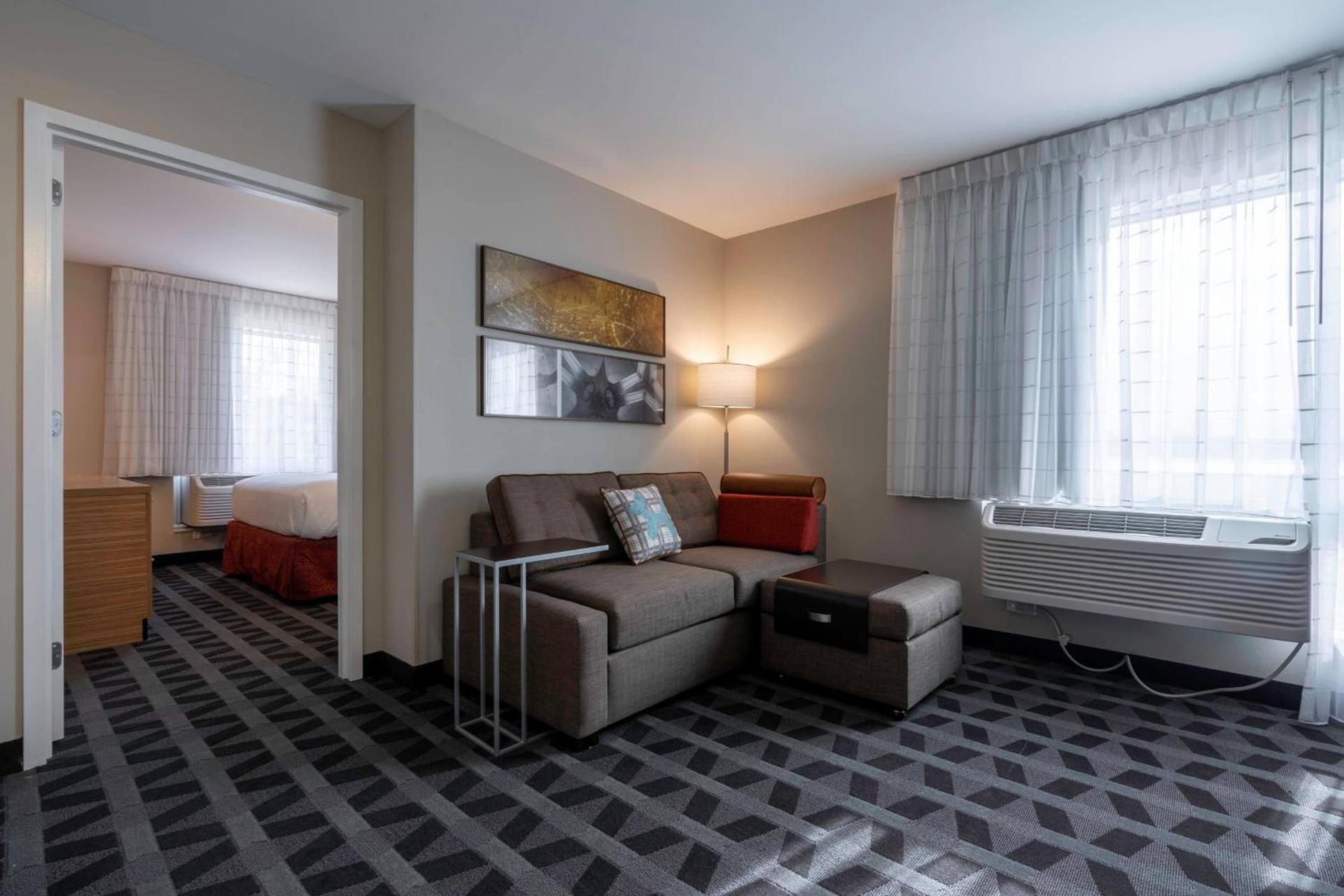 TownePlace Suites by Marriott Clinton photo 18