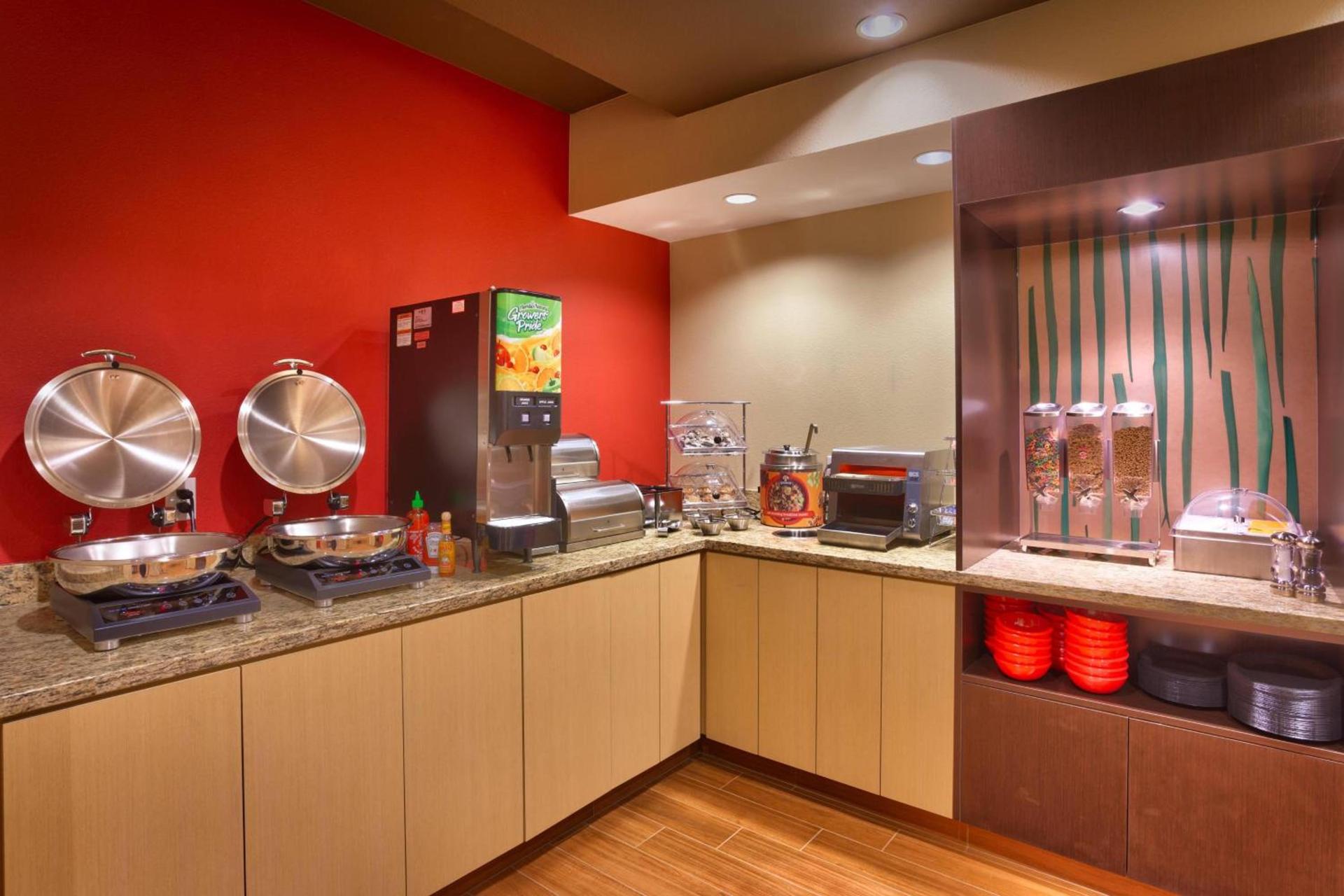 TownePlace Suites by Marriott Dickinson photo 30