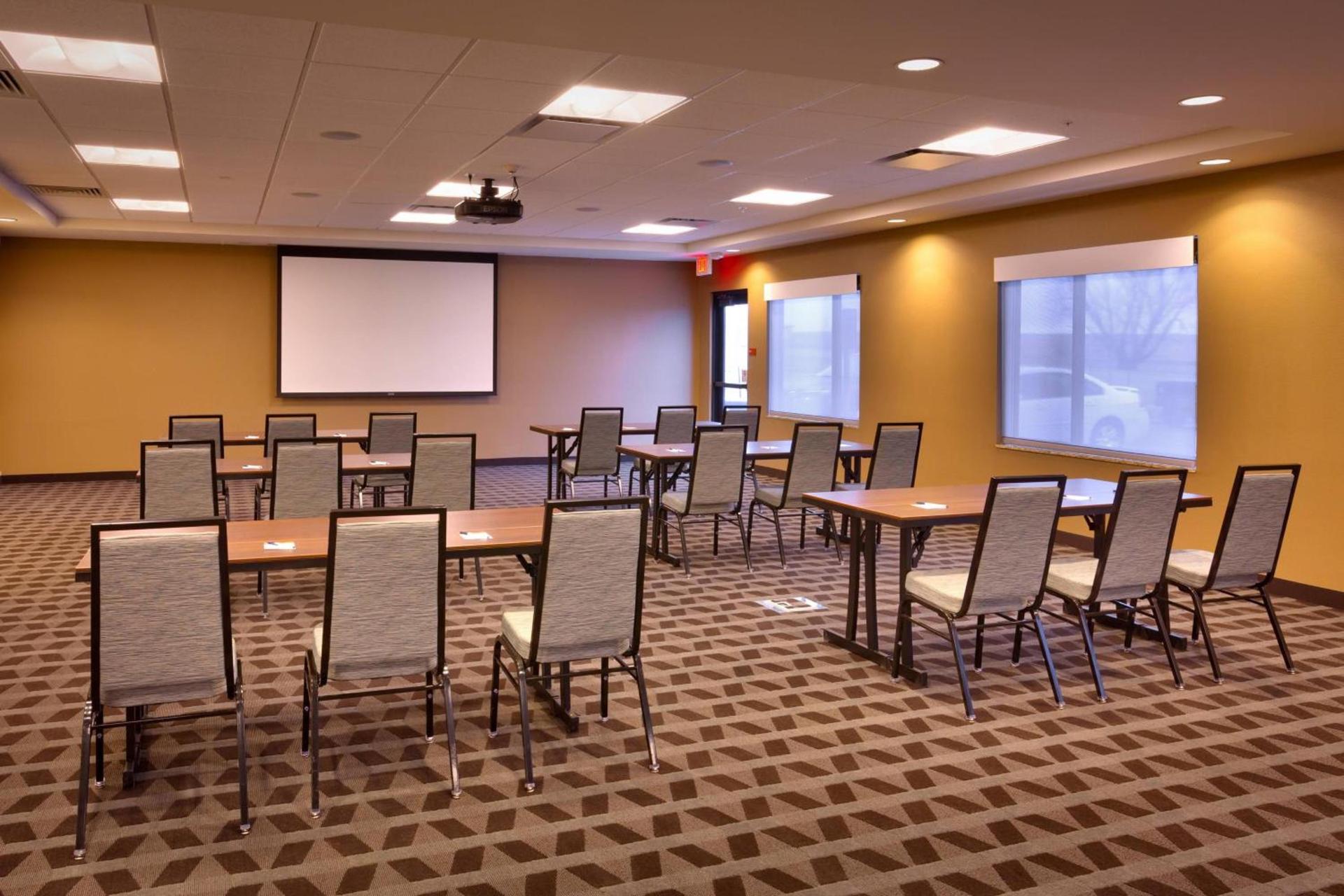 TownePlace Suites by Marriott Dickinson photo 35