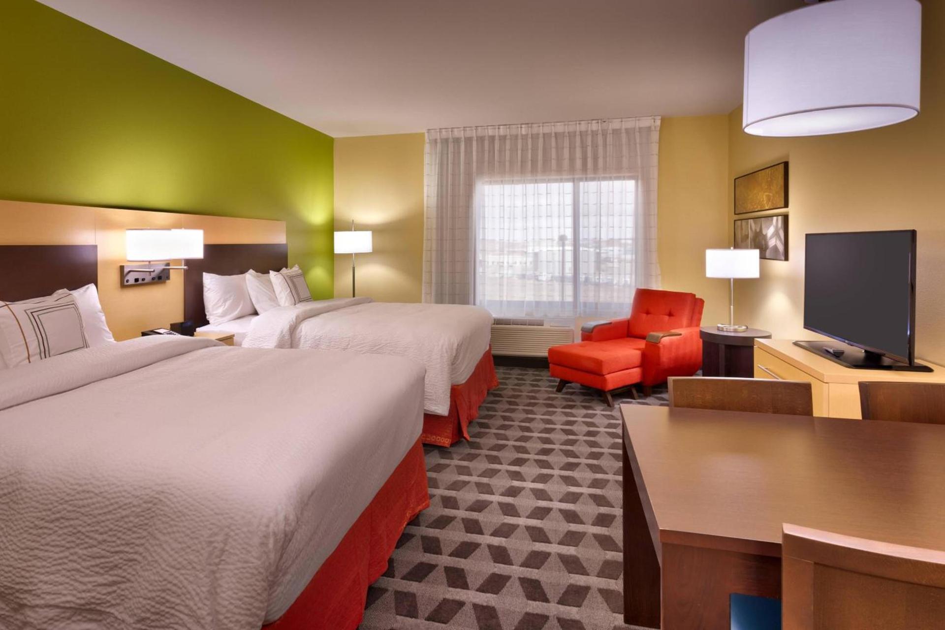 TownePlace Suites by Marriott Dickinson photo 11