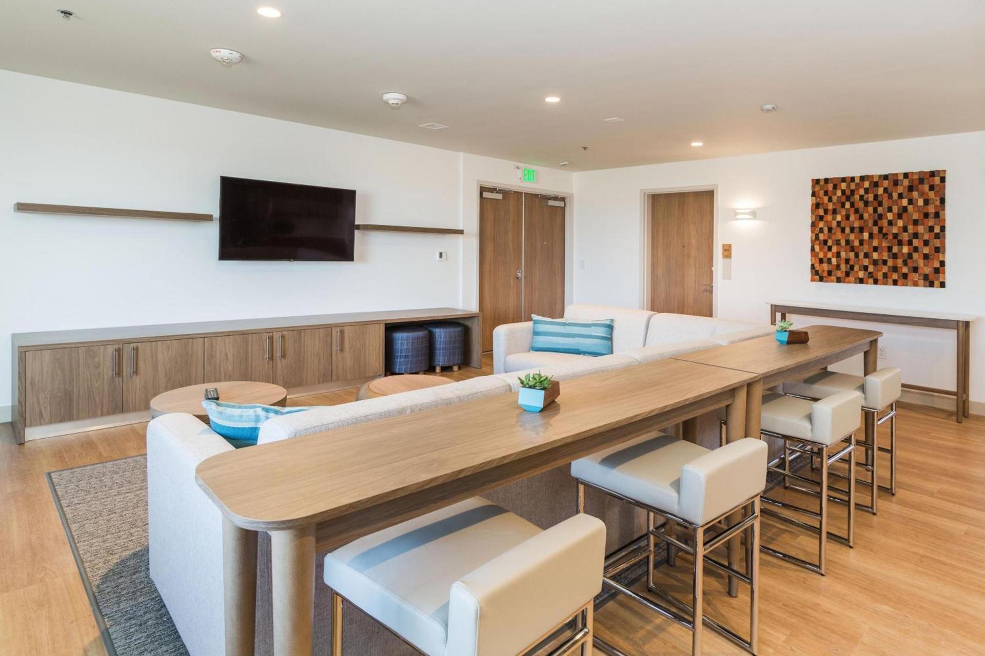 Element by Marriott Denver International Airport photo 17