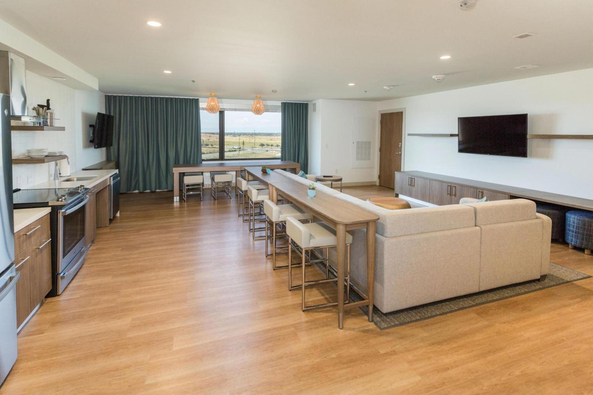 Element by Marriott Denver International Airport photo 35