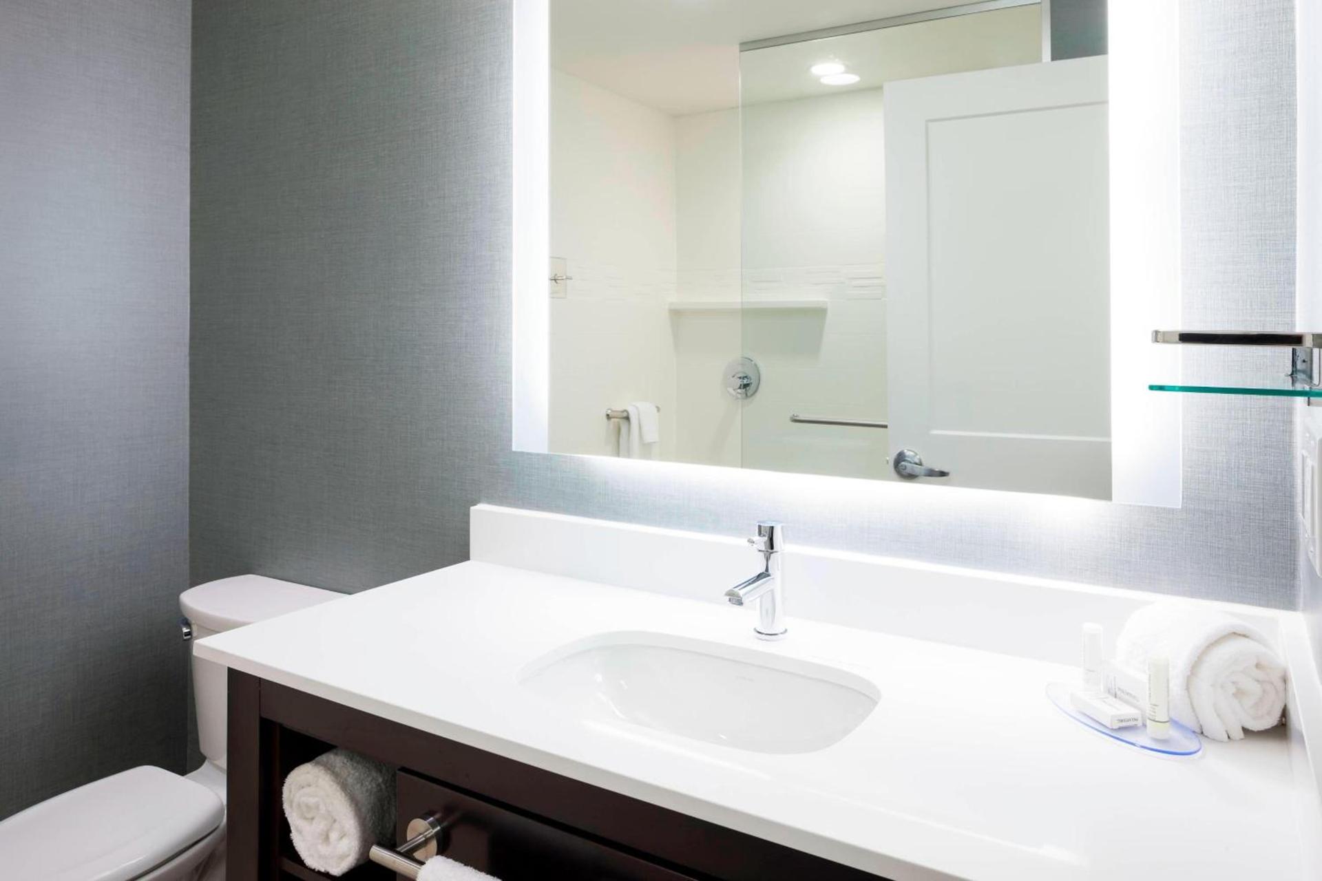 Residence Inn by Marriott Near Universal Orlando photo 12