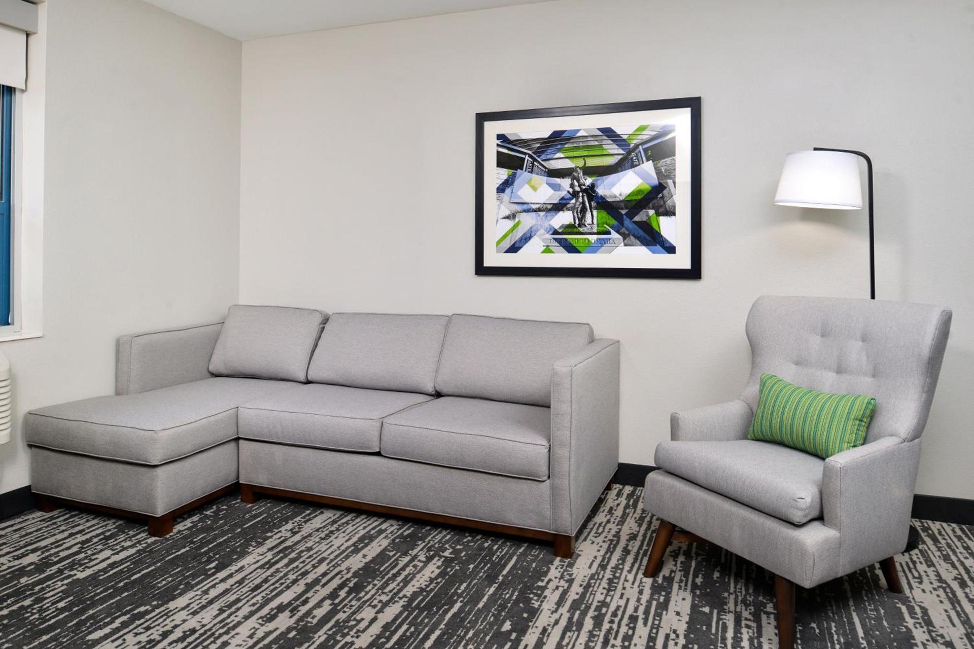Four Points by Sheraton Omaha Midtown photo 2