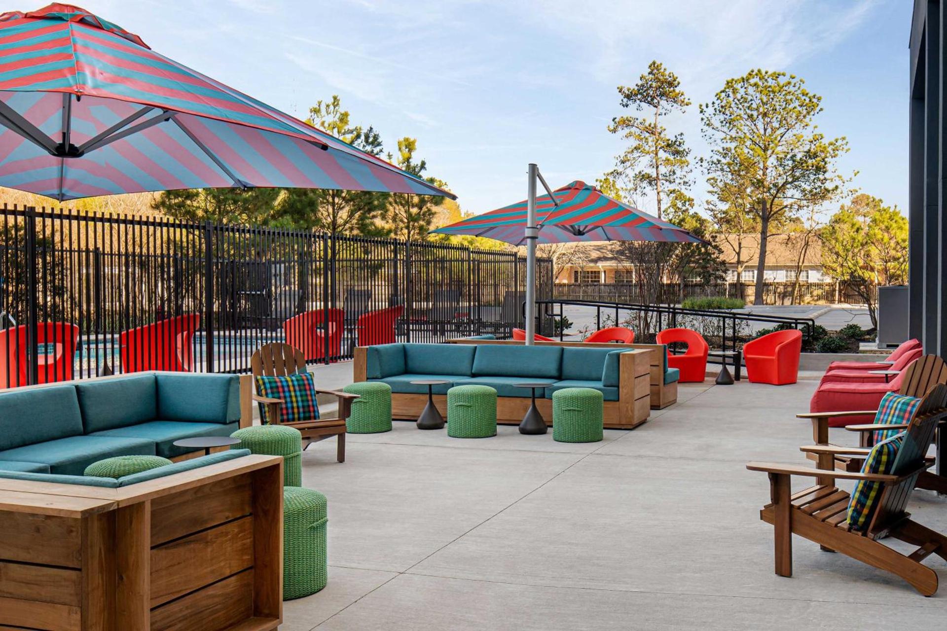 Aloft by Marriott Shenandoah Woodlands Area photo 31