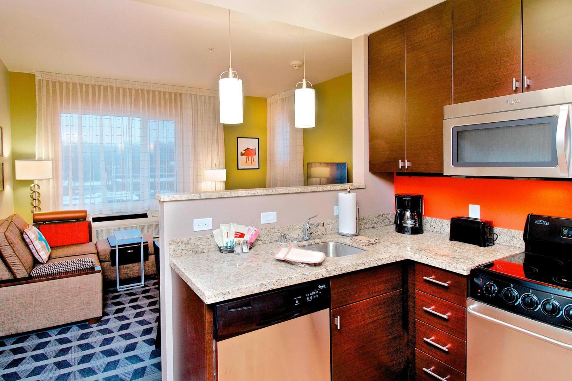 TownePlace Suites by Marriott Anchorage Midtown photo 17