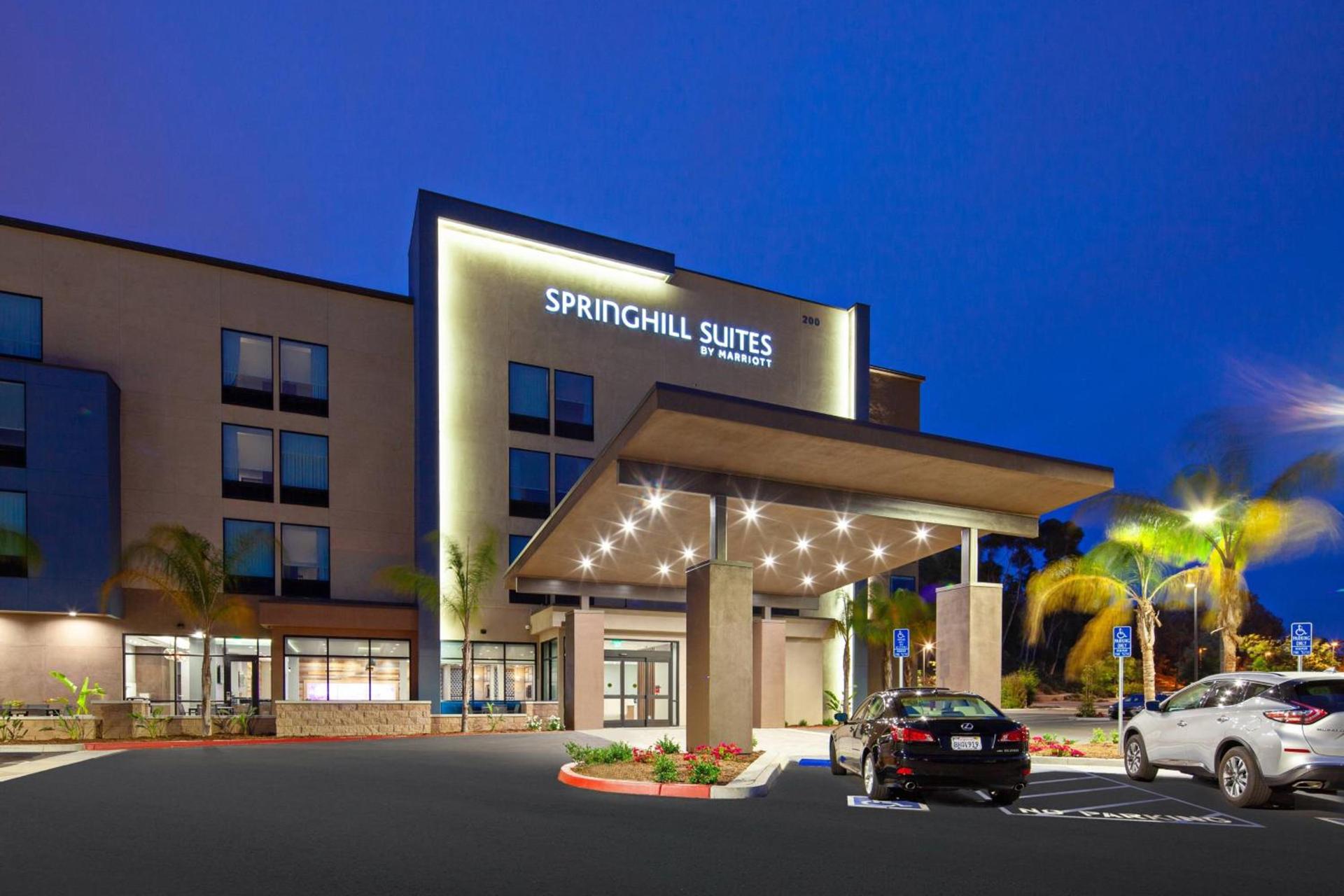 SpringHill Suites by Marriott Escondido Downtown photo 2