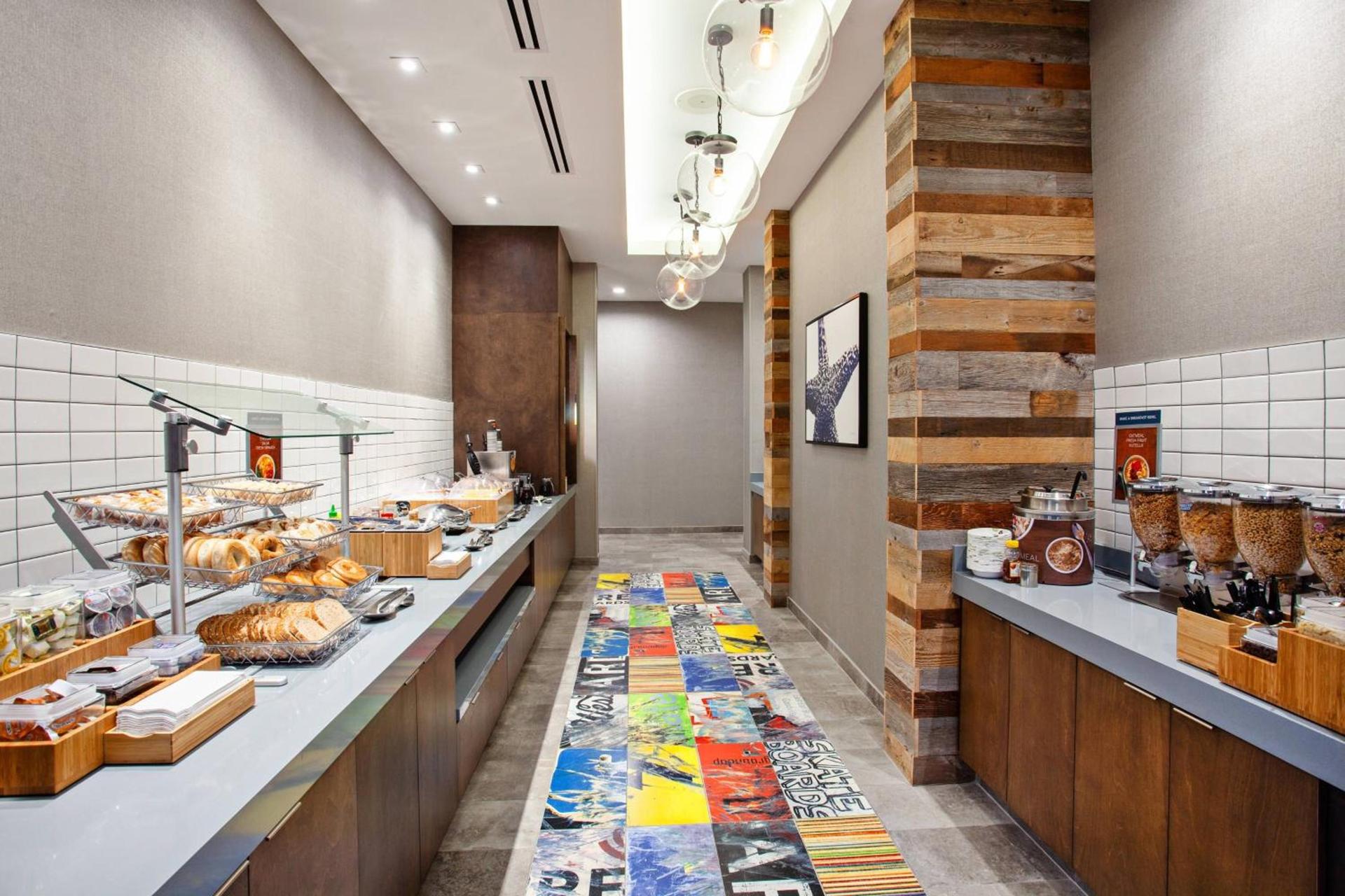 SpringHill Suites by Marriott Escondido Downtown photo 19