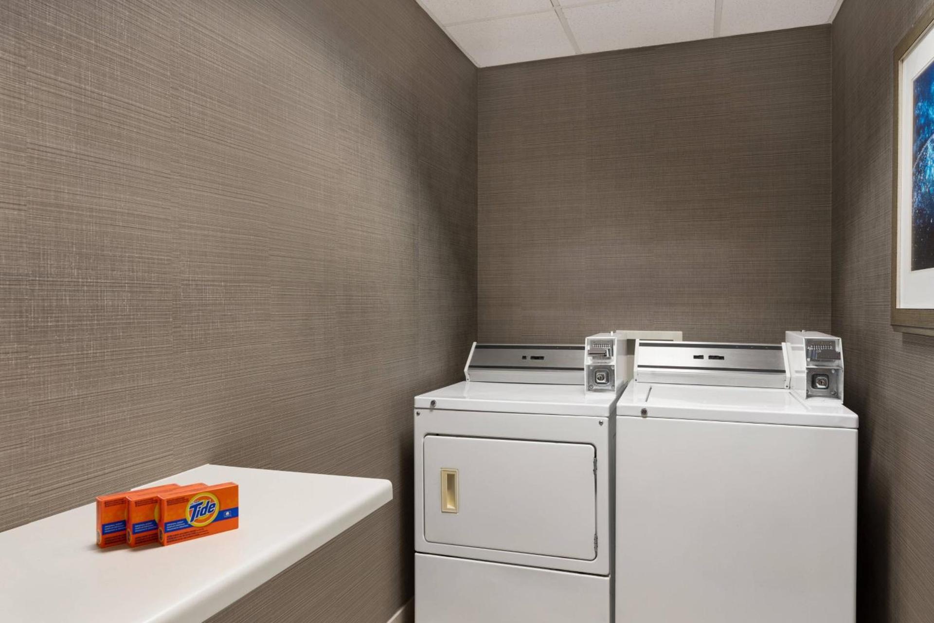 Courtyard by Marriott Philadelphia Montgomeryville photo 21