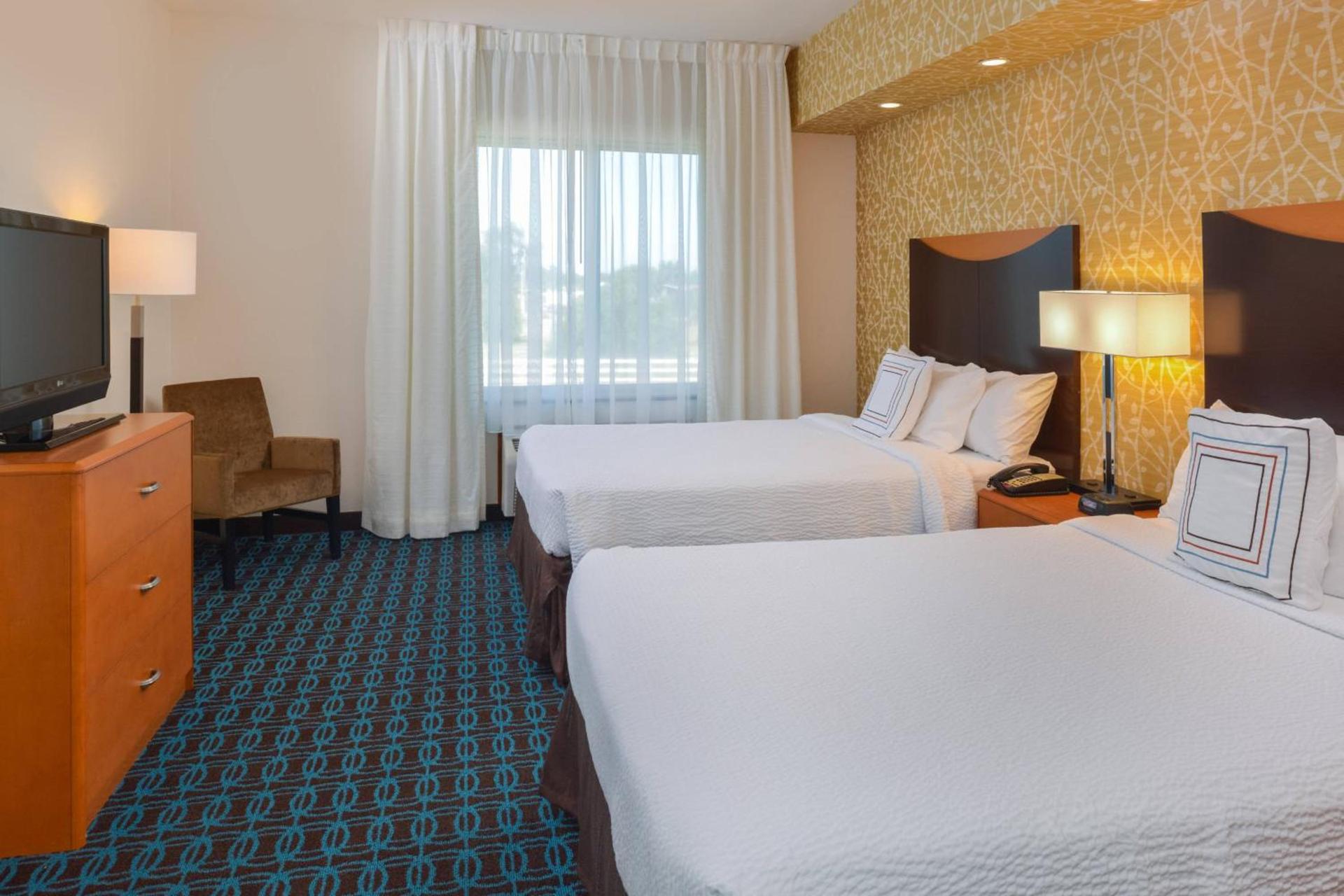 Fairfield Inn & Suites Santa Maria photo 14