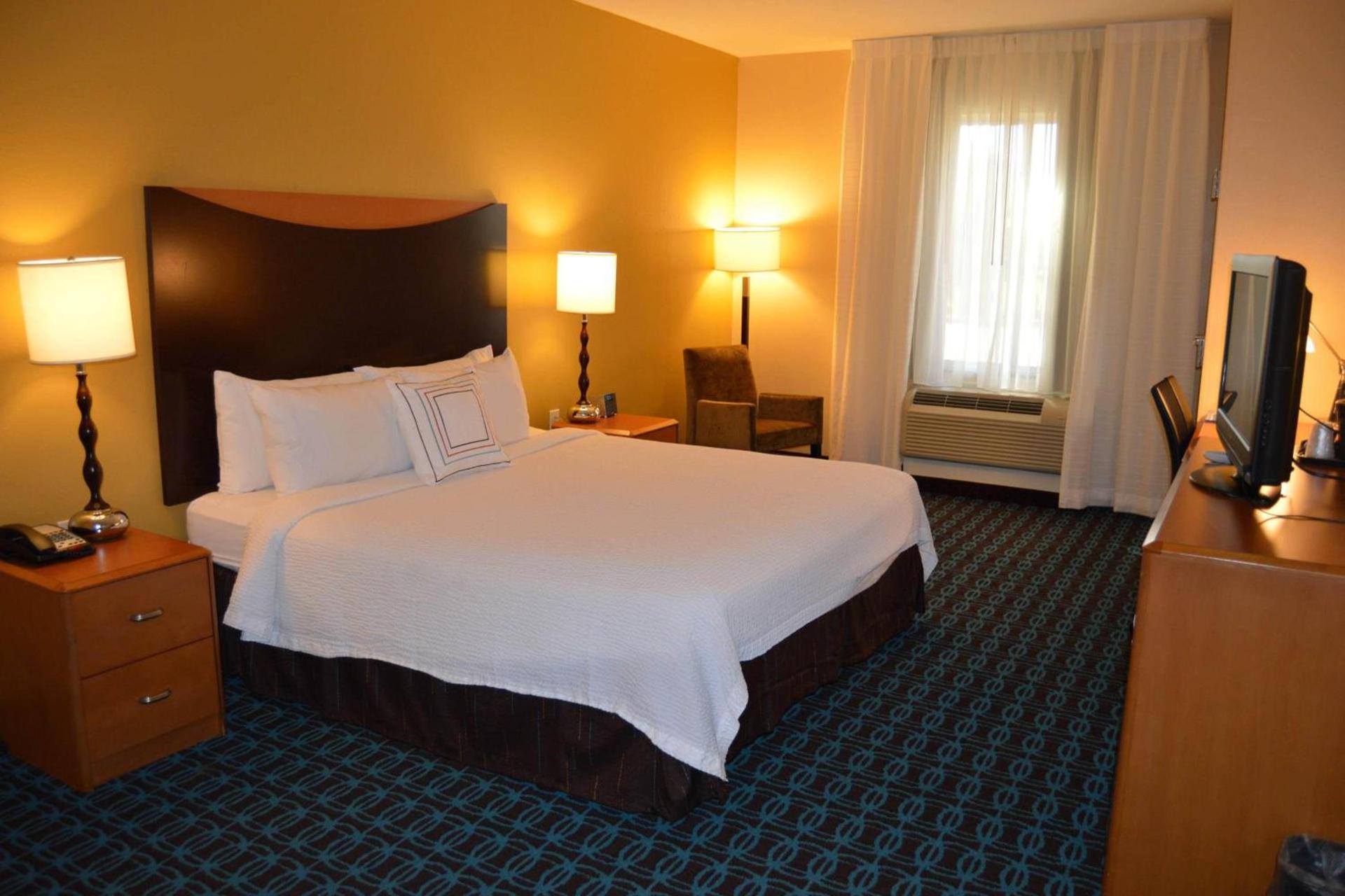 Fairfield Inn & Suites Houston Channelview photo 9
