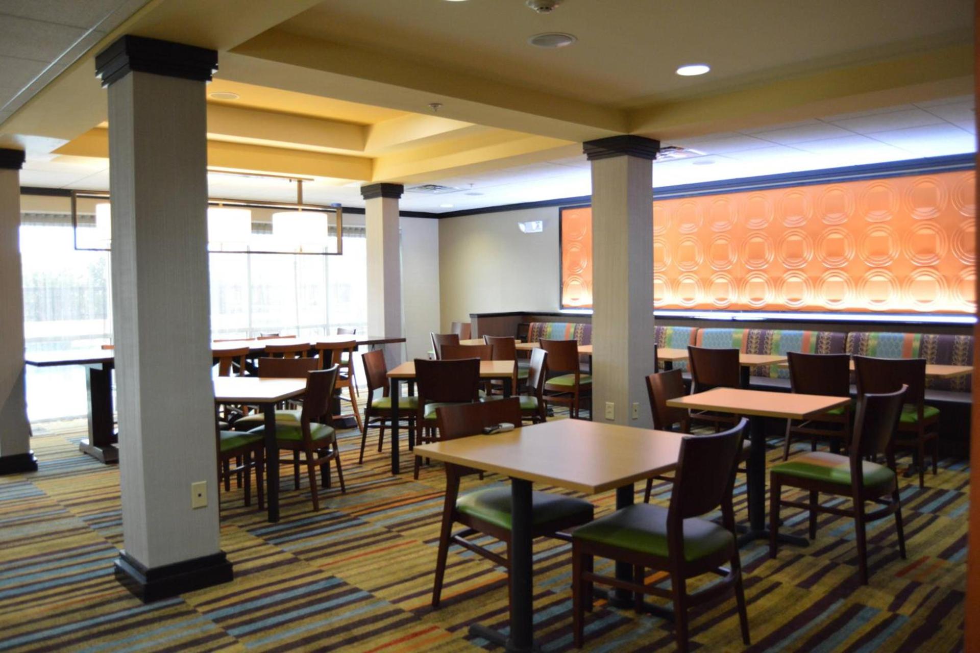 Fairfield Inn & Suites Houston Channelview photo 16
