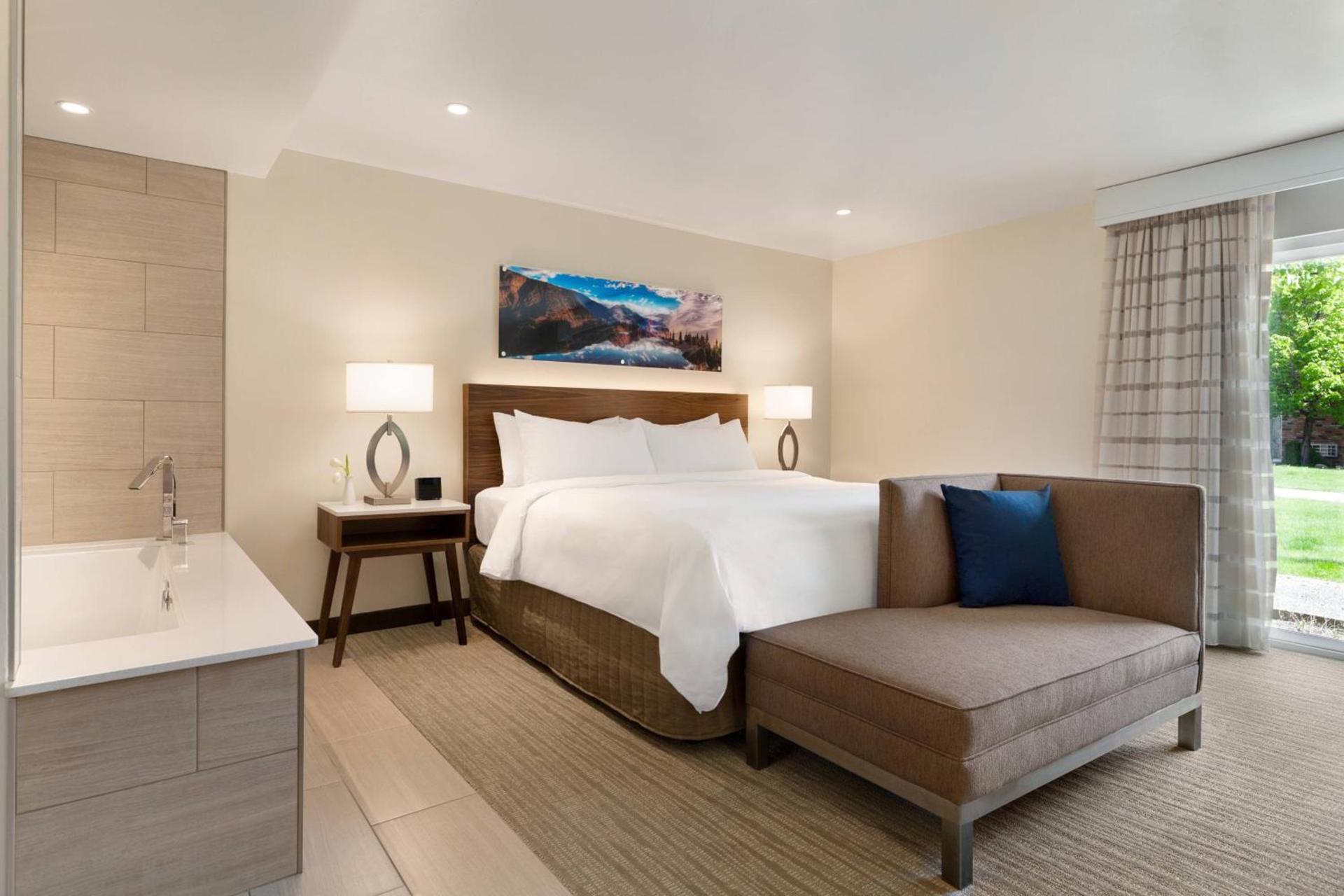 Delta Hotels by Marriott Helena Colonial photo 22