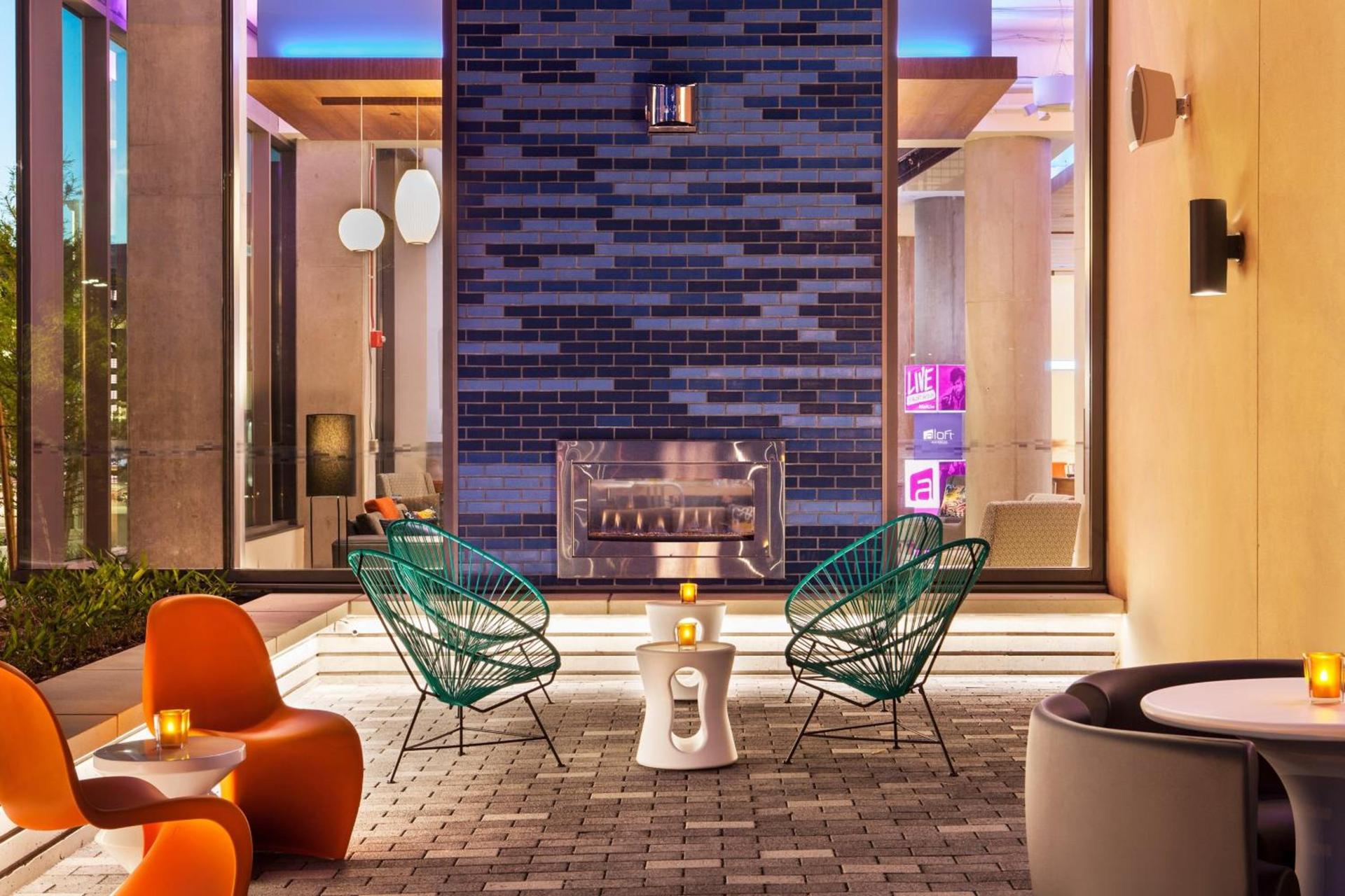 Aloft by Marriott Boston Seaport District photo 26