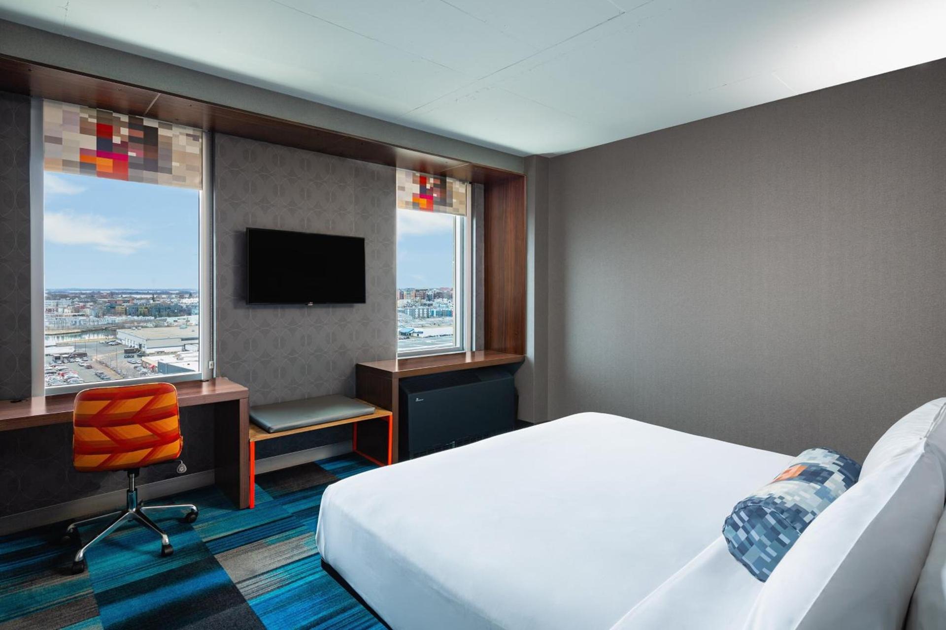 Aloft by Marriott Boston Seaport District photo 10
