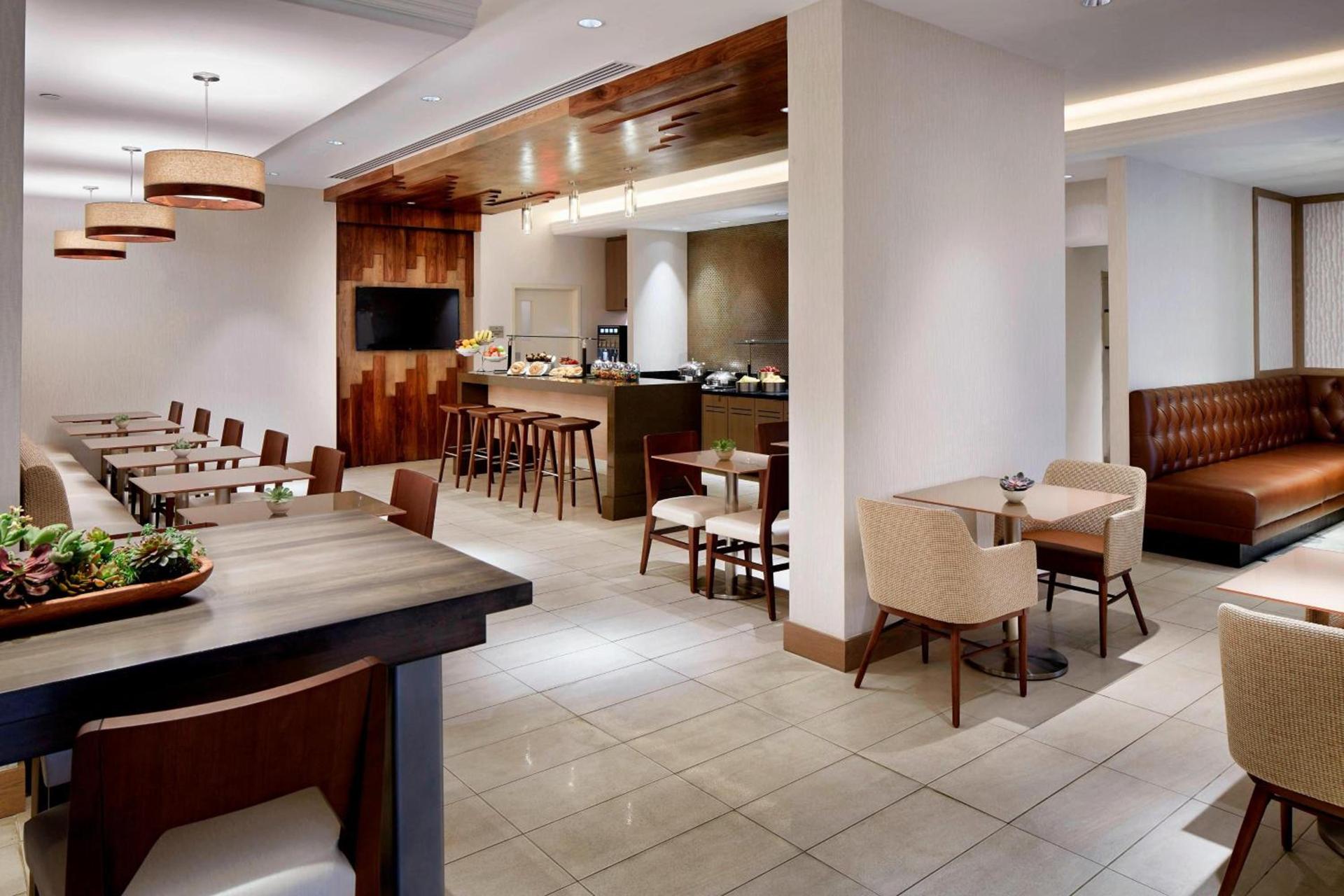 Marriott Columbus Northwest photo 21
