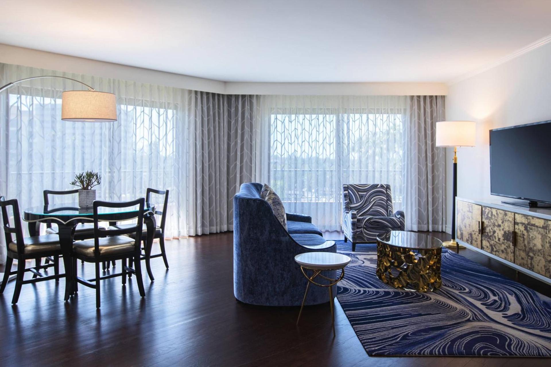 Avenue of the Arts Costa Mesa, a Tribute Portfolio Hotel photo 26