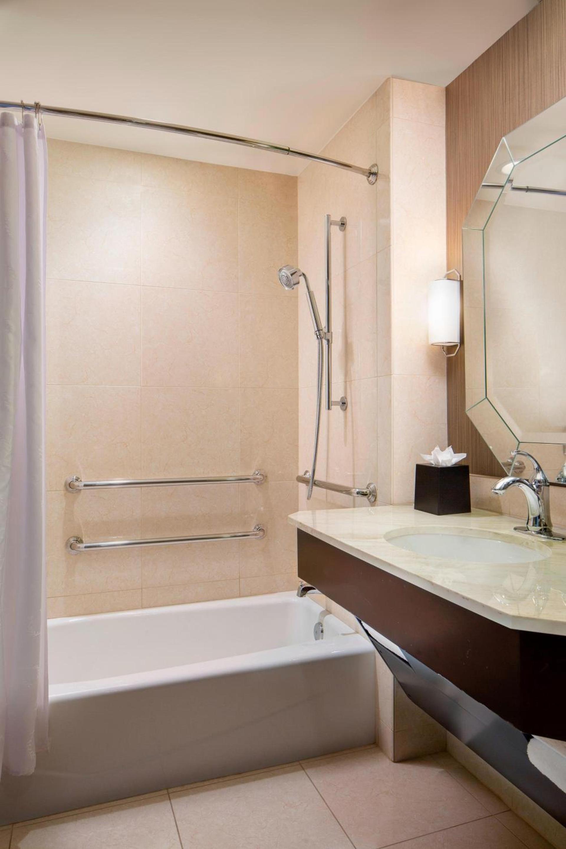 Sheraton McKinney photo 17