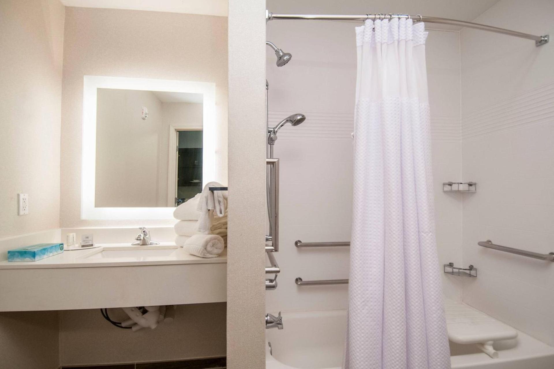 TownePlace Suites by Marriott Vidalia Riverfront photo 22