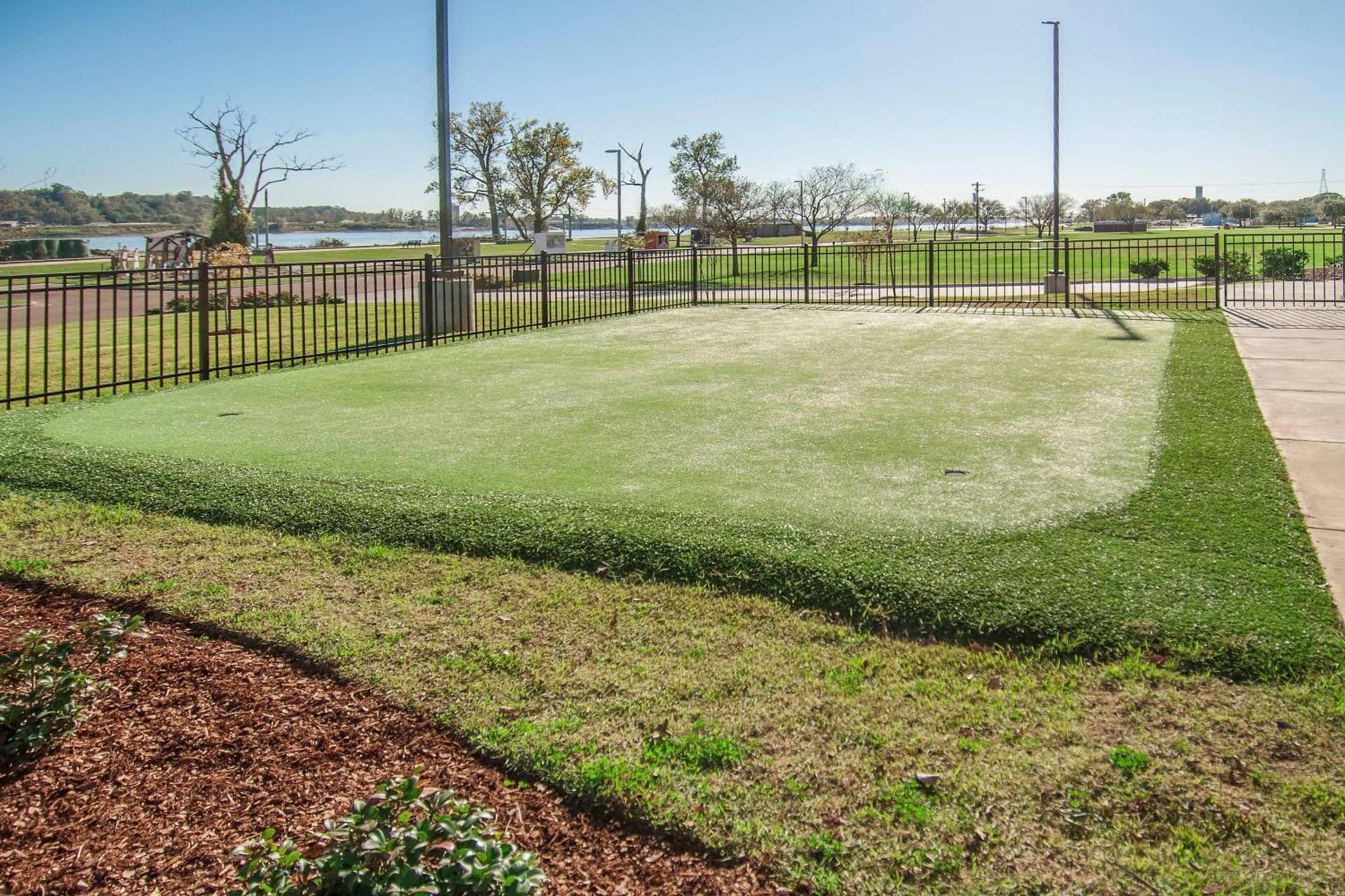 TownePlace Suites by Marriott Vidalia Riverfront photo 43