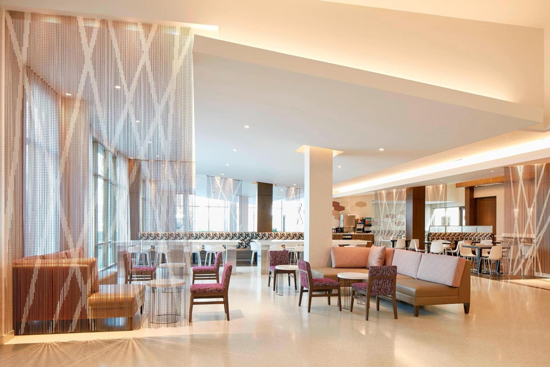 Residence Inn by Marriott at Anaheim Resort/Convention Center photo 7