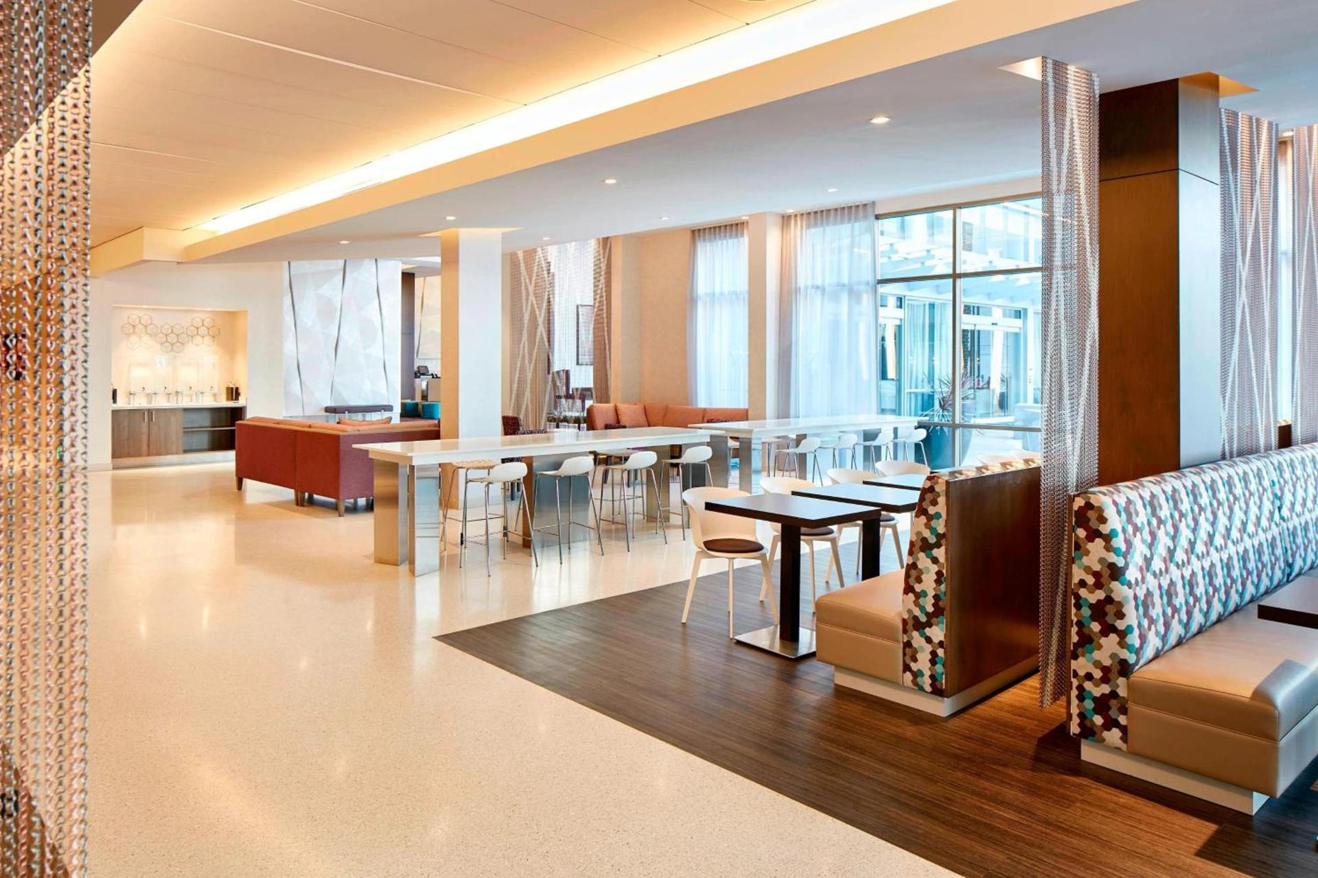 Residence Inn by Marriott at Anaheim Resort/Convention Center photo 8