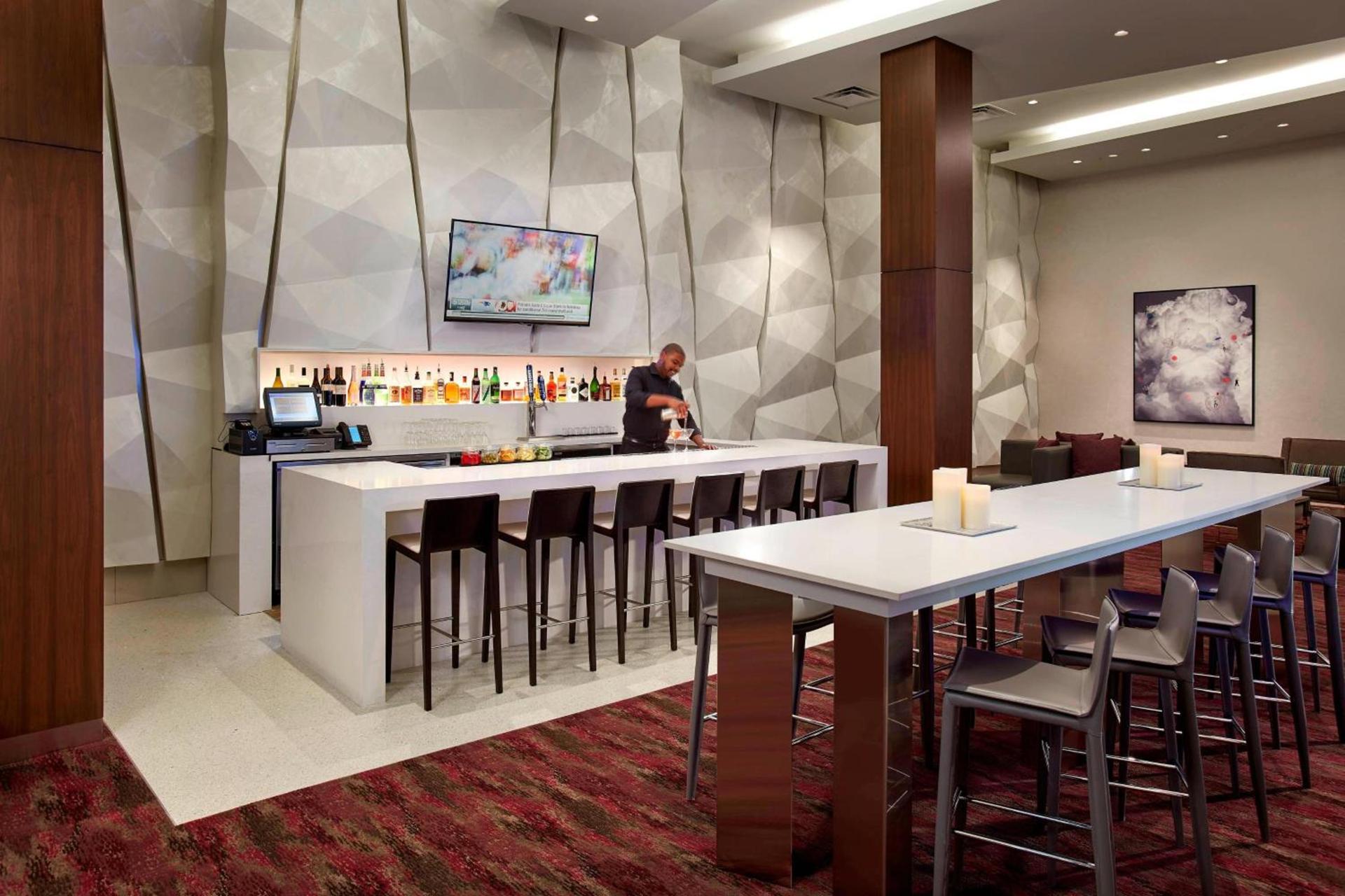 Residence Inn by Marriott at Anaheim Resort/Convention Center photo 10