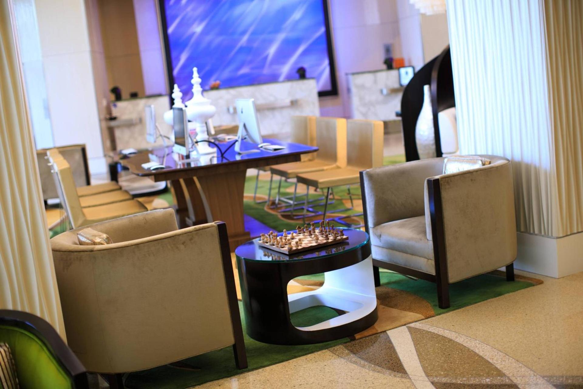 Renaissance Arlington Capital View Hotel photo 5