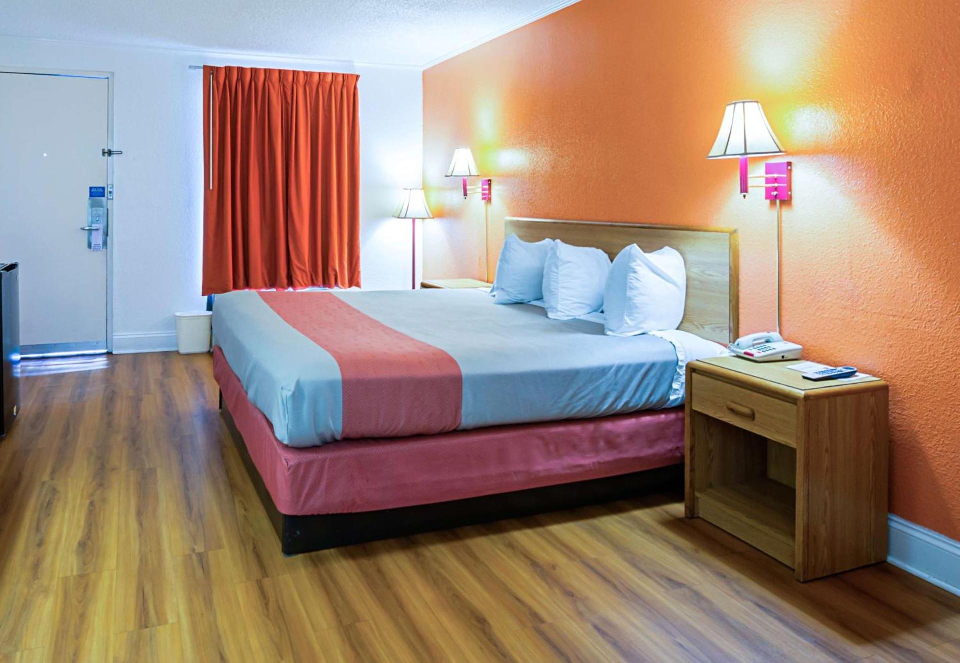 Motel 6-Perry, GA photo 12