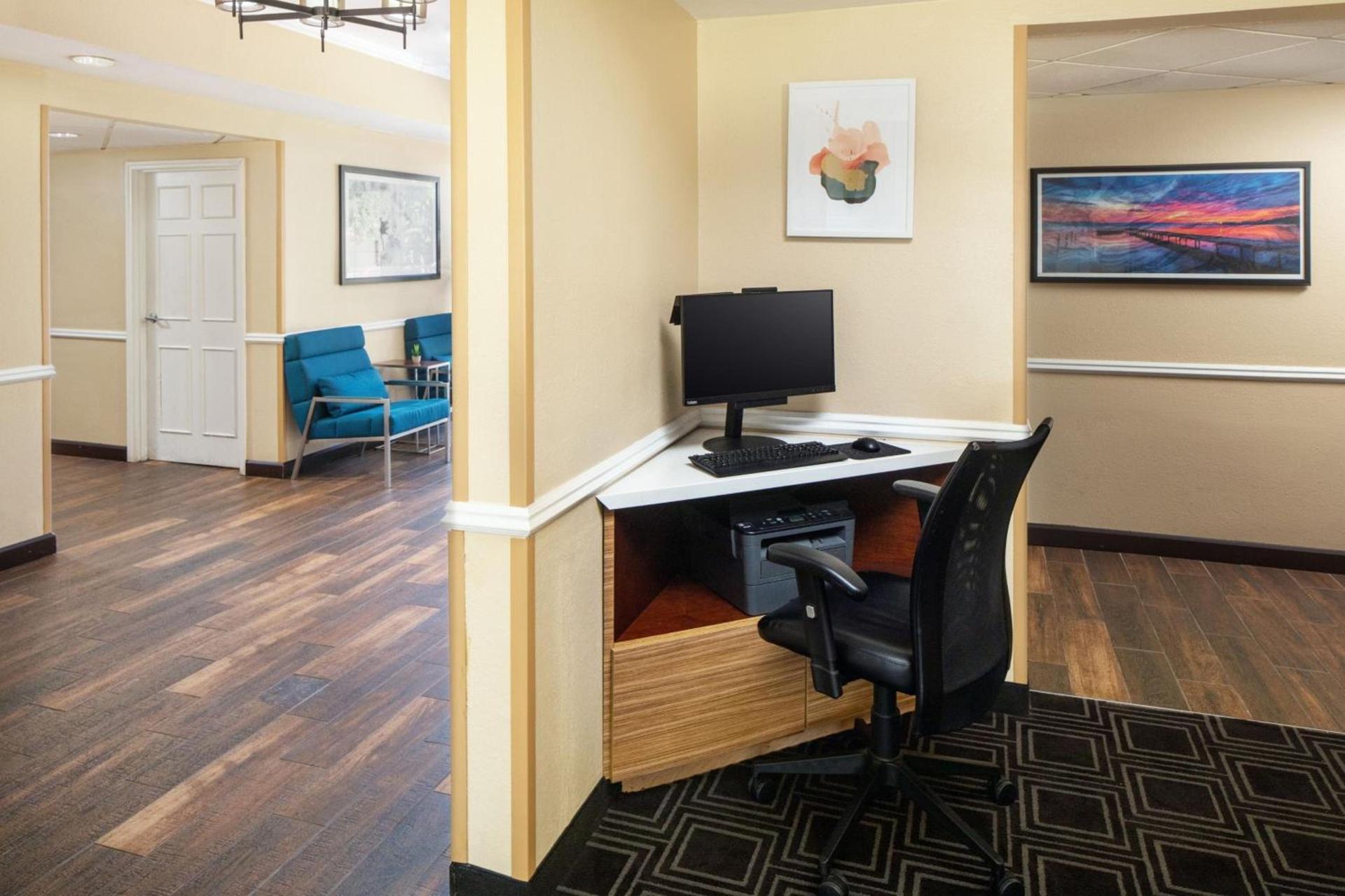TownePlace Suites by Marriott Springfield photo 18