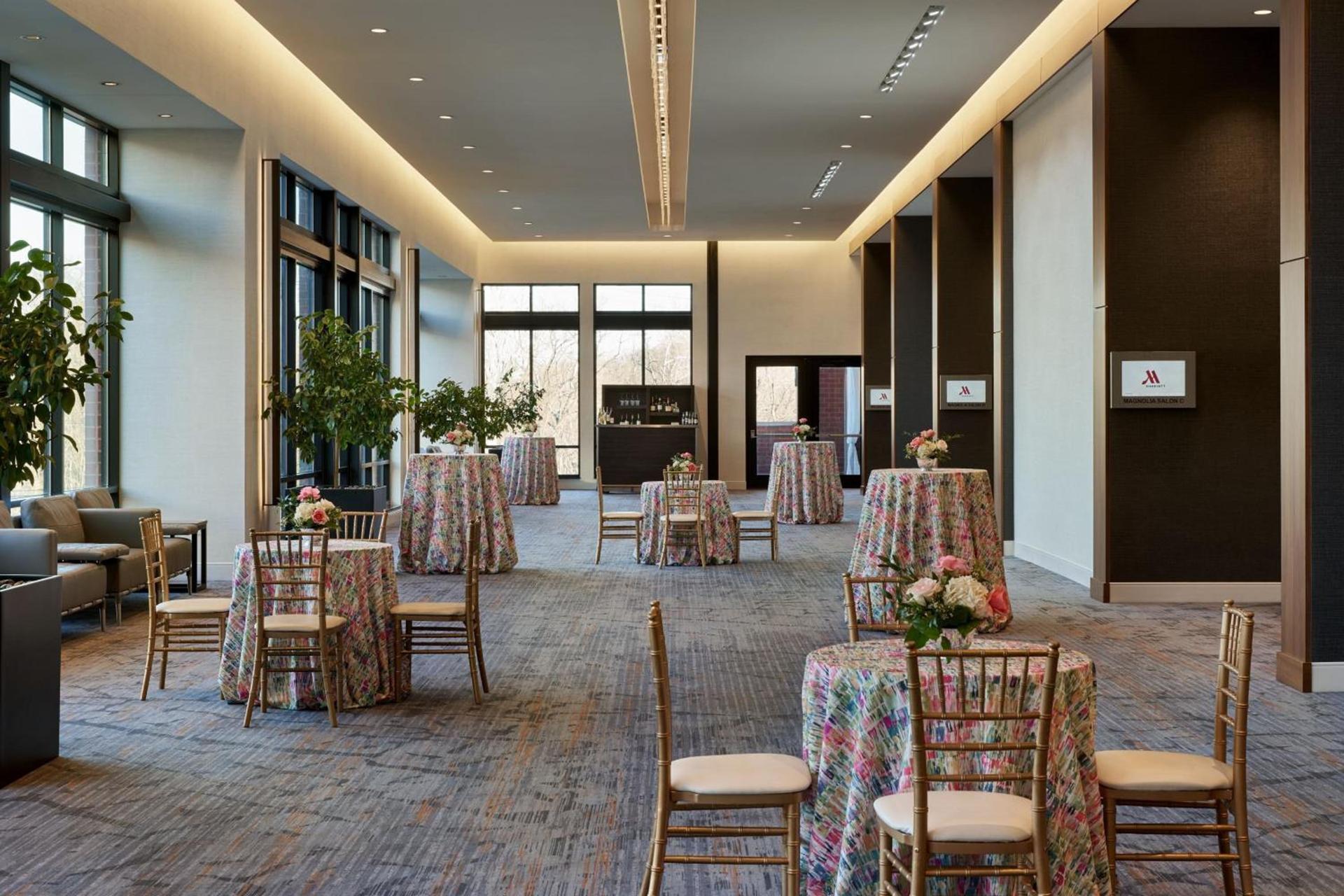Marriott Owings Mills Metro Centre photo 59
