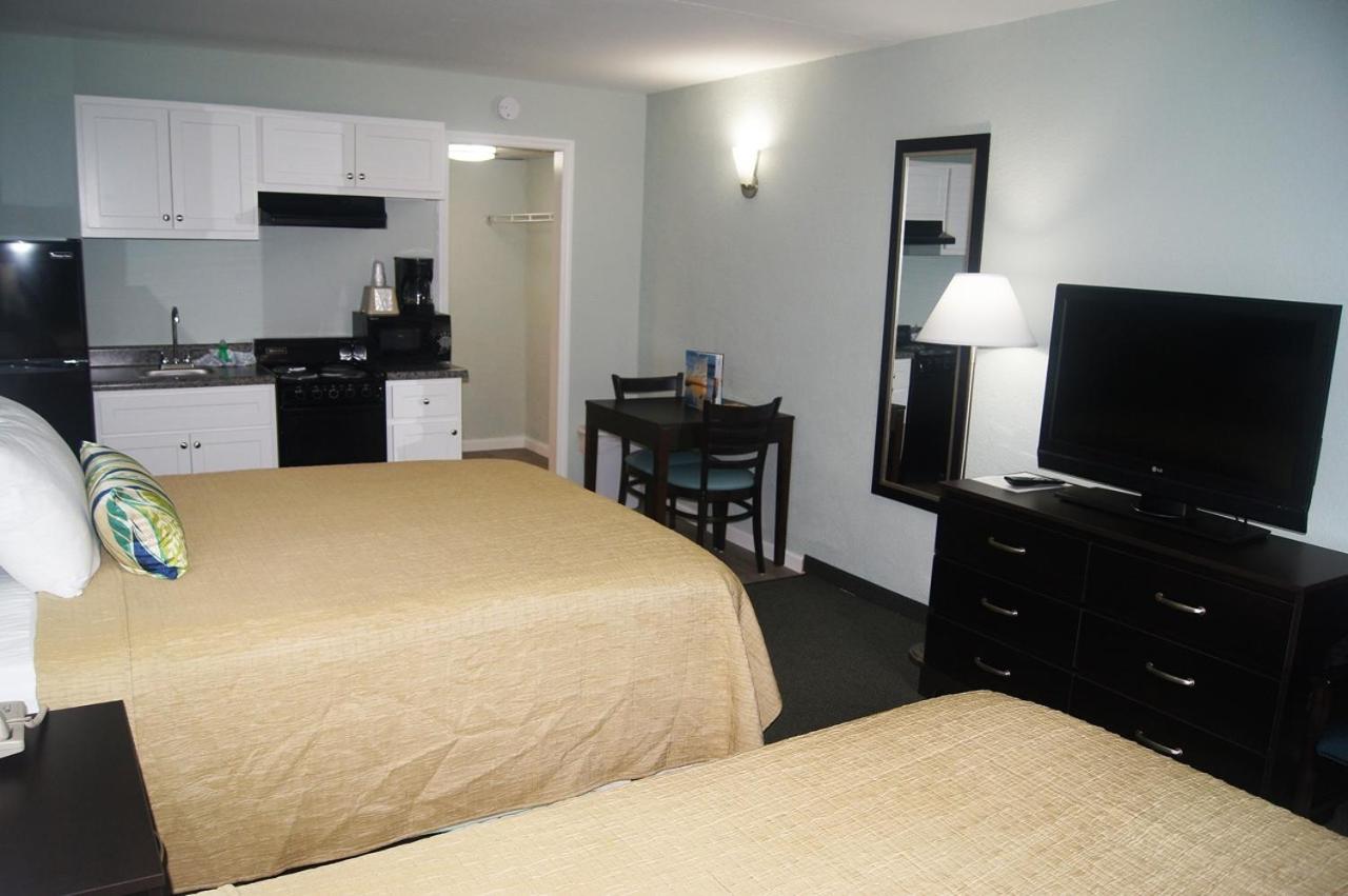 Ocean Plaza Motel photo 39