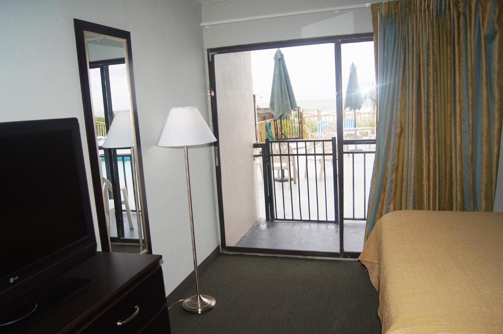 Ocean Plaza Motel photo 47