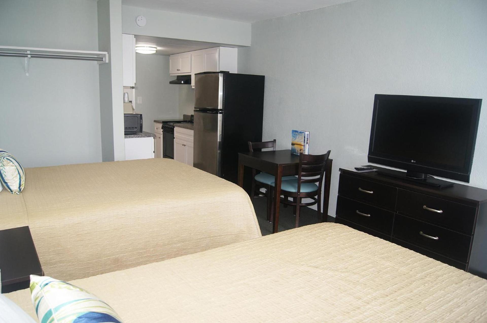 Ocean Plaza Motel photo 48