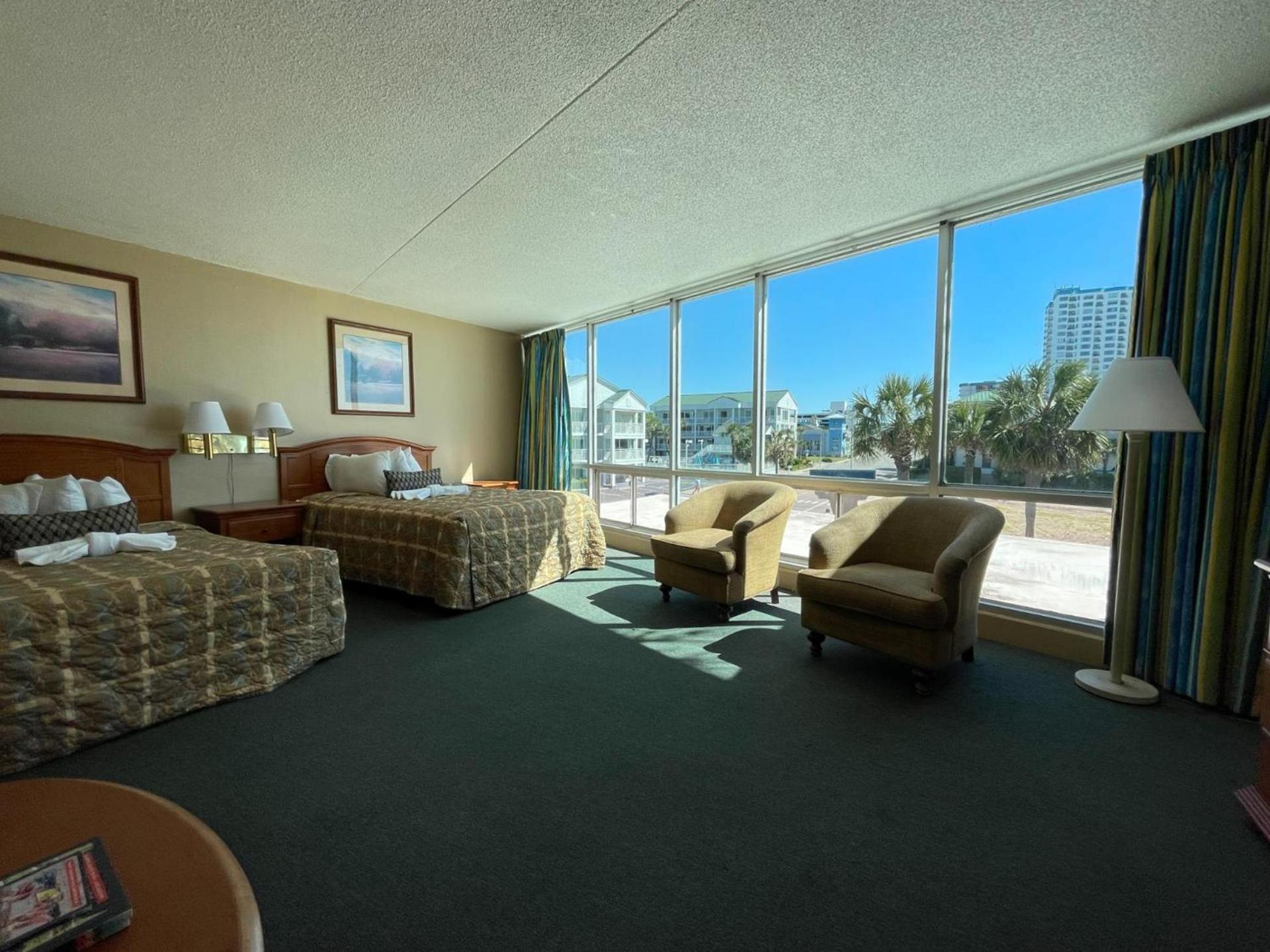Oceanfront Viking Motel photo 11
