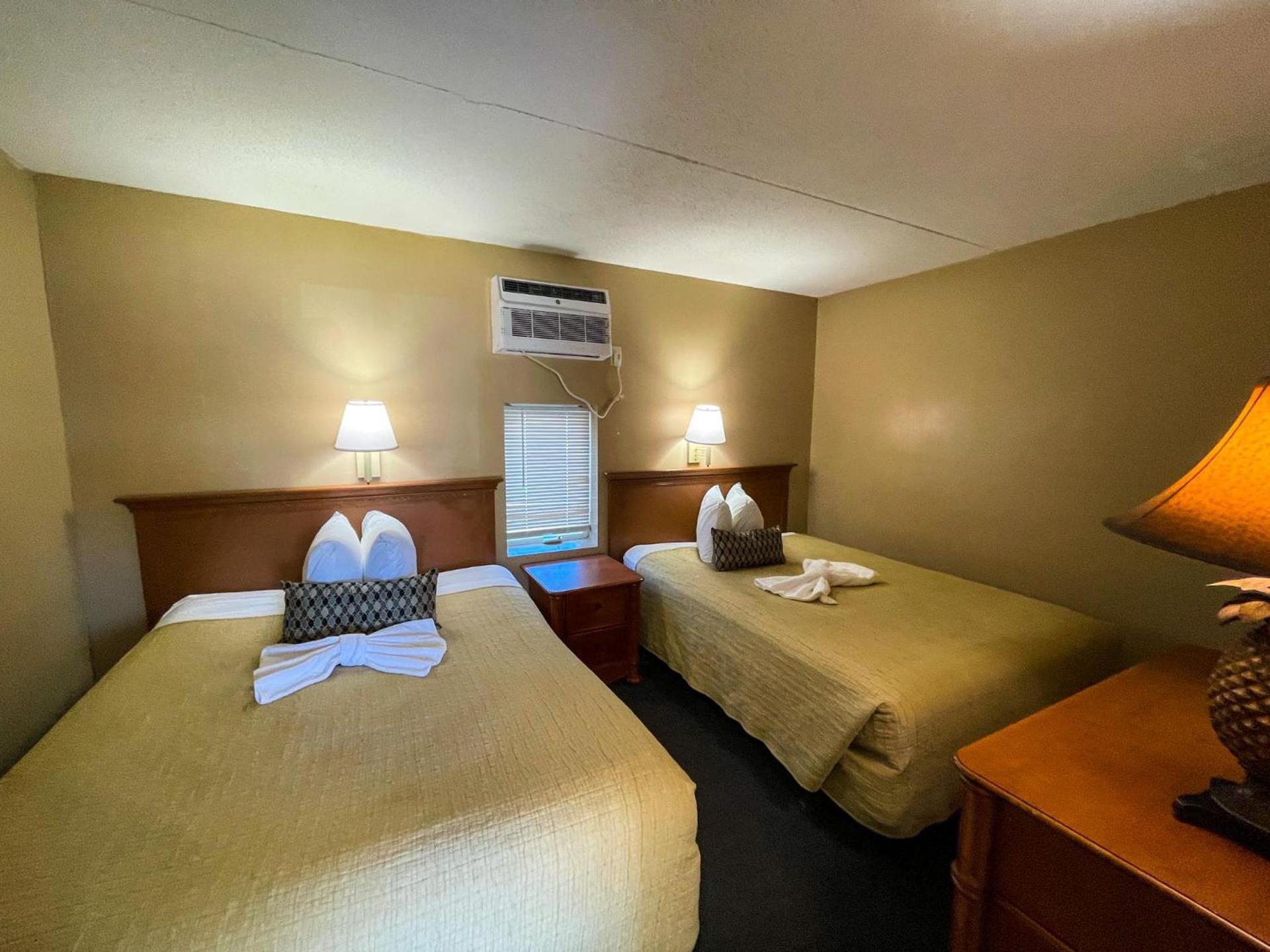 Oceanfront Viking Motel photo 18