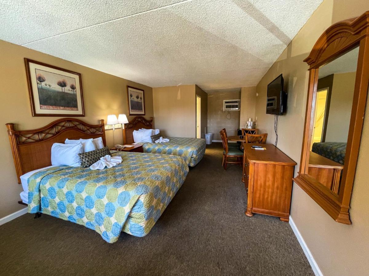 Oceanfront Viking Motel photo 21