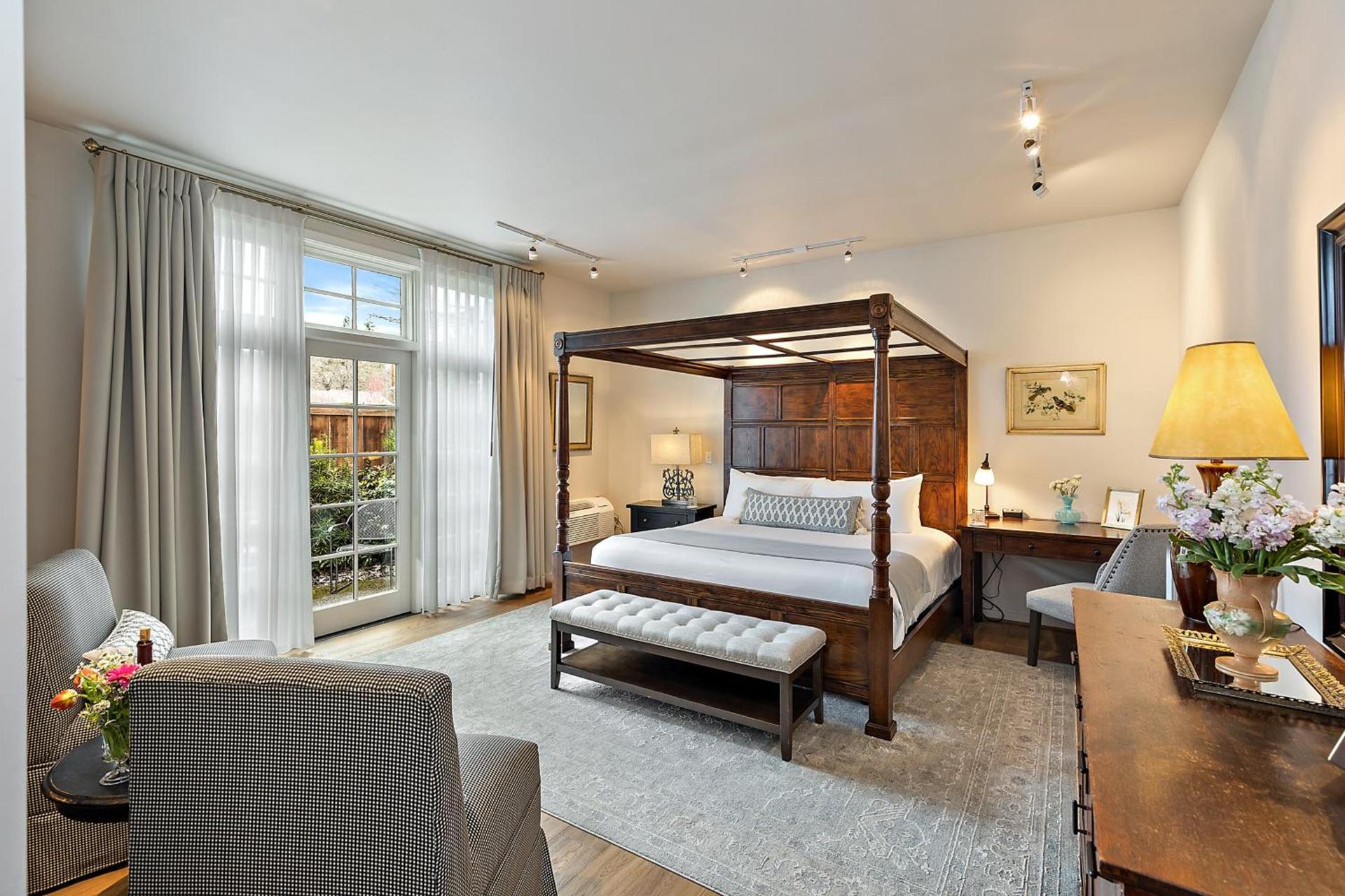 McCully House Inn photo 4