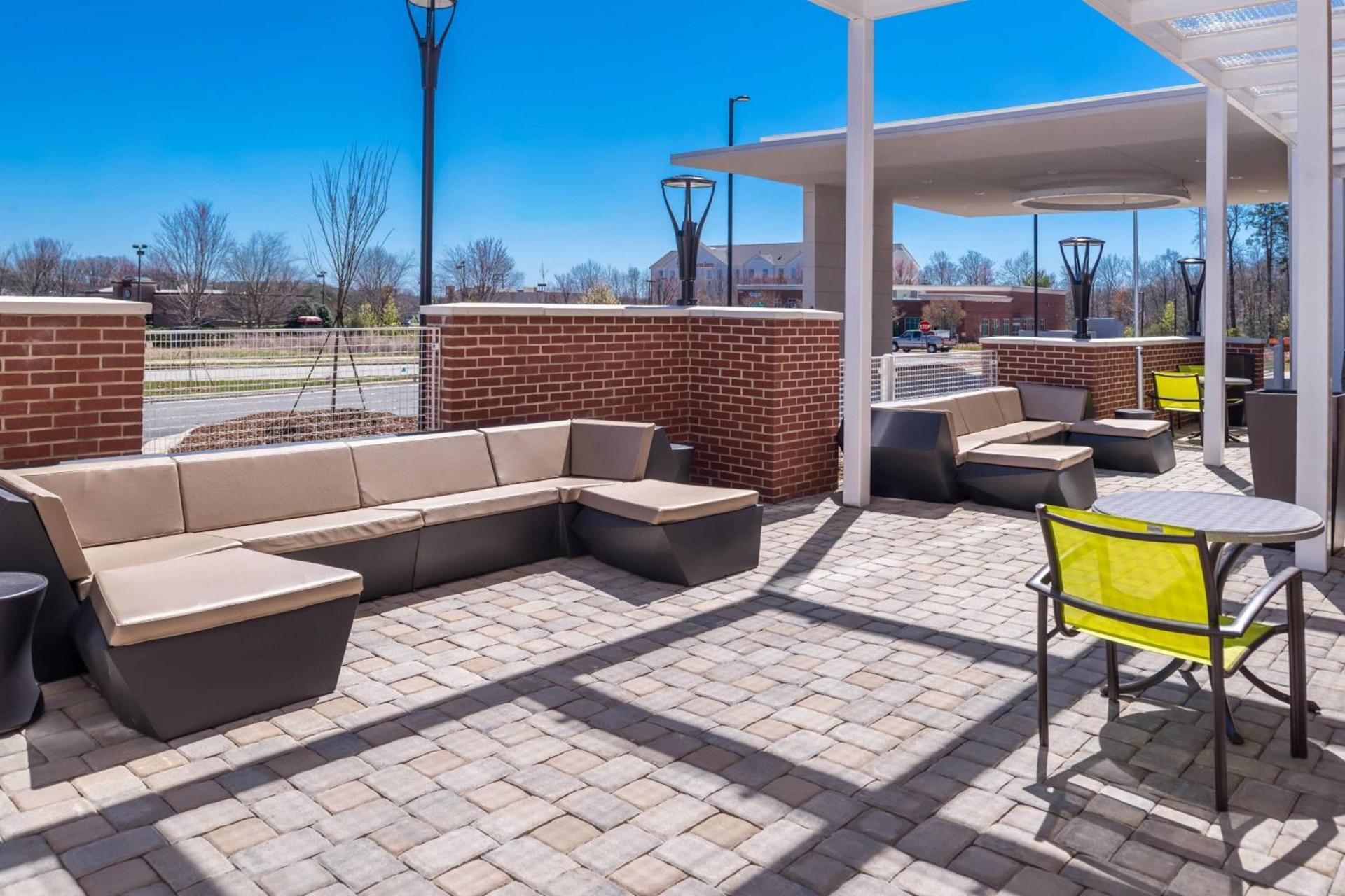 SpringHill Suites by Marriott Greensboro Airport photo 16