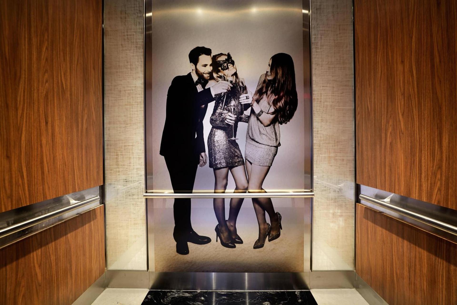 Renaissance New York Midtown Hotel photo 9