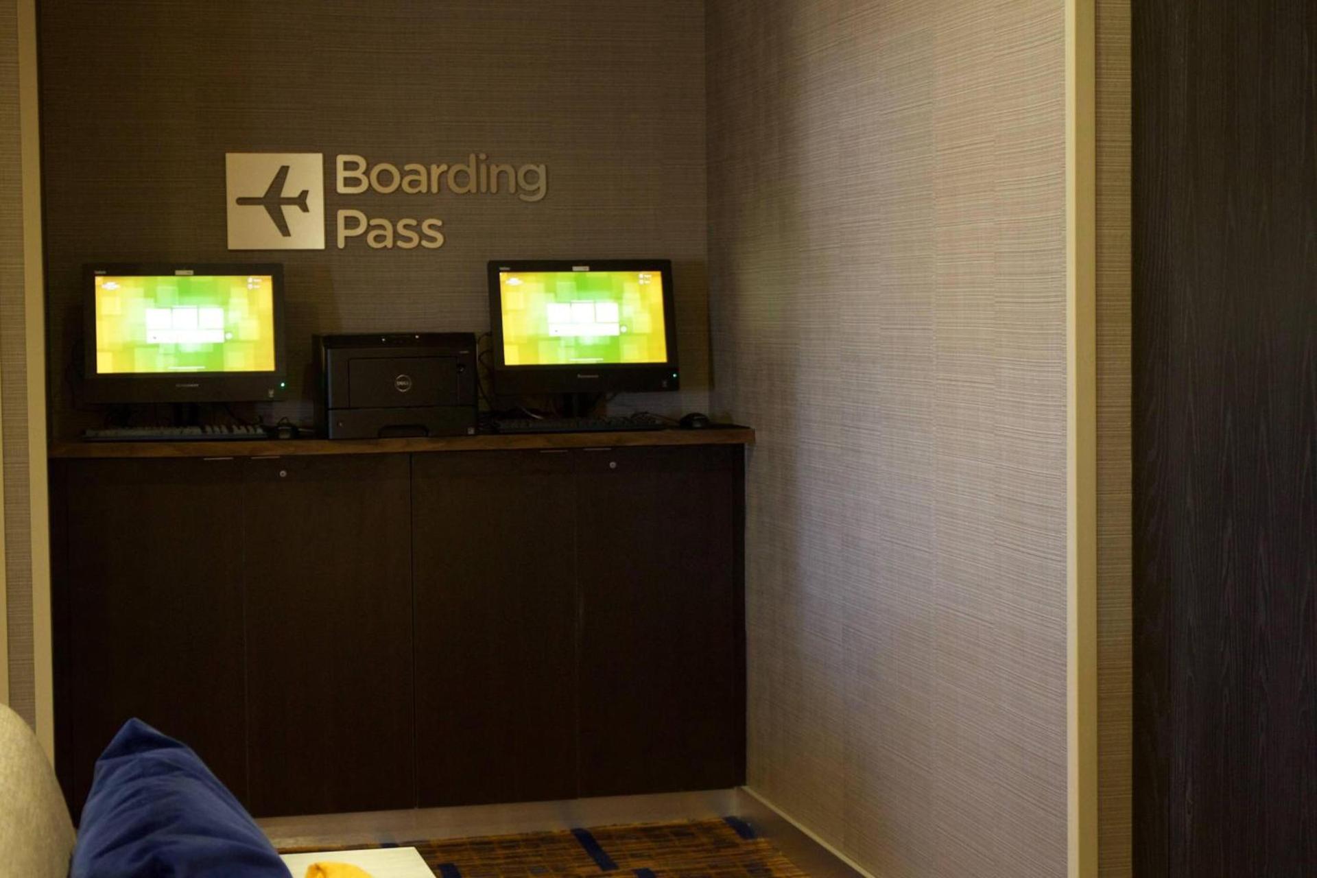 Courtyard by Marriott Asheville Airport photo 33