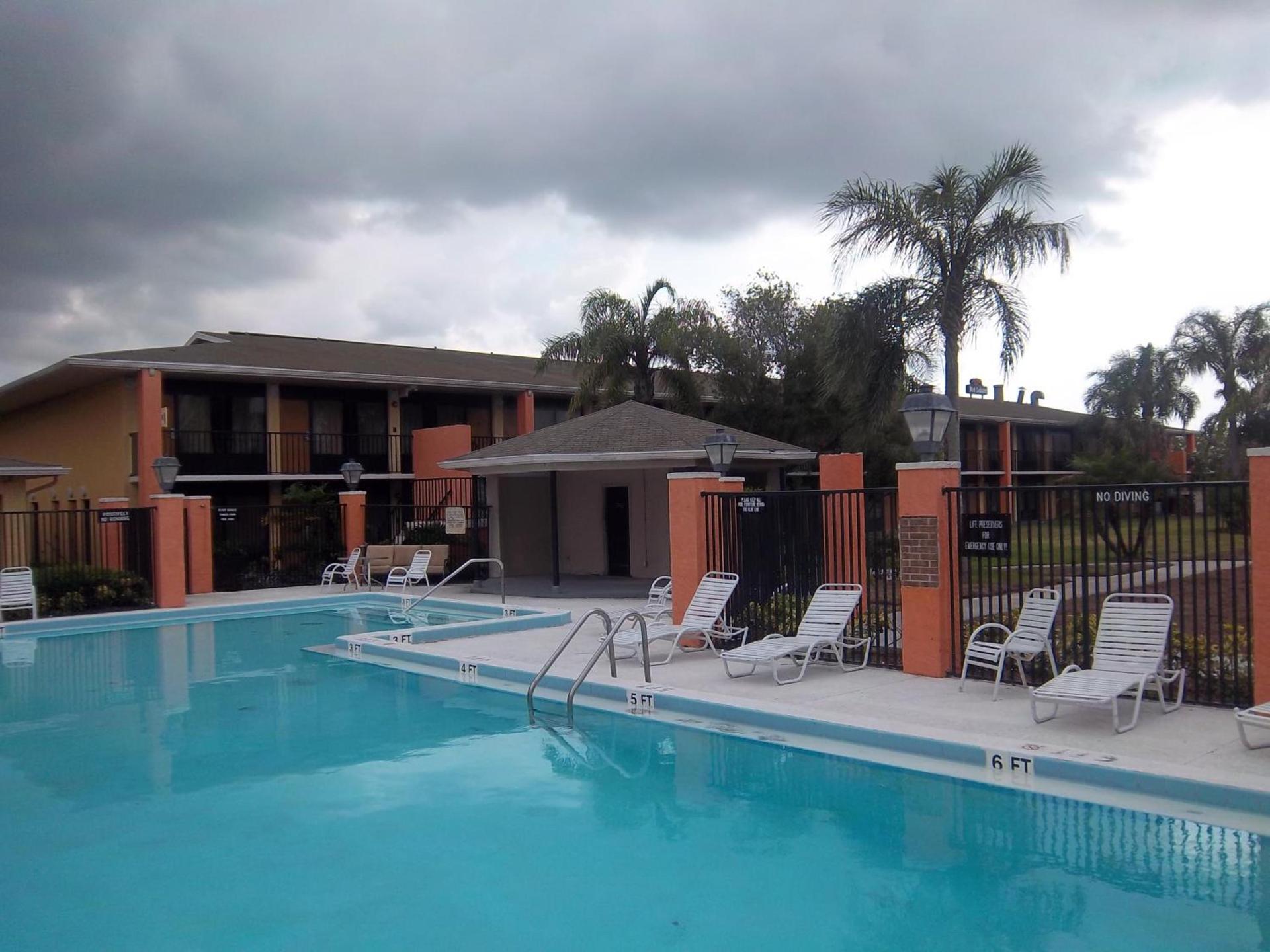 Americas Best Value Inn Florida Turnpike & I-95 photo 6