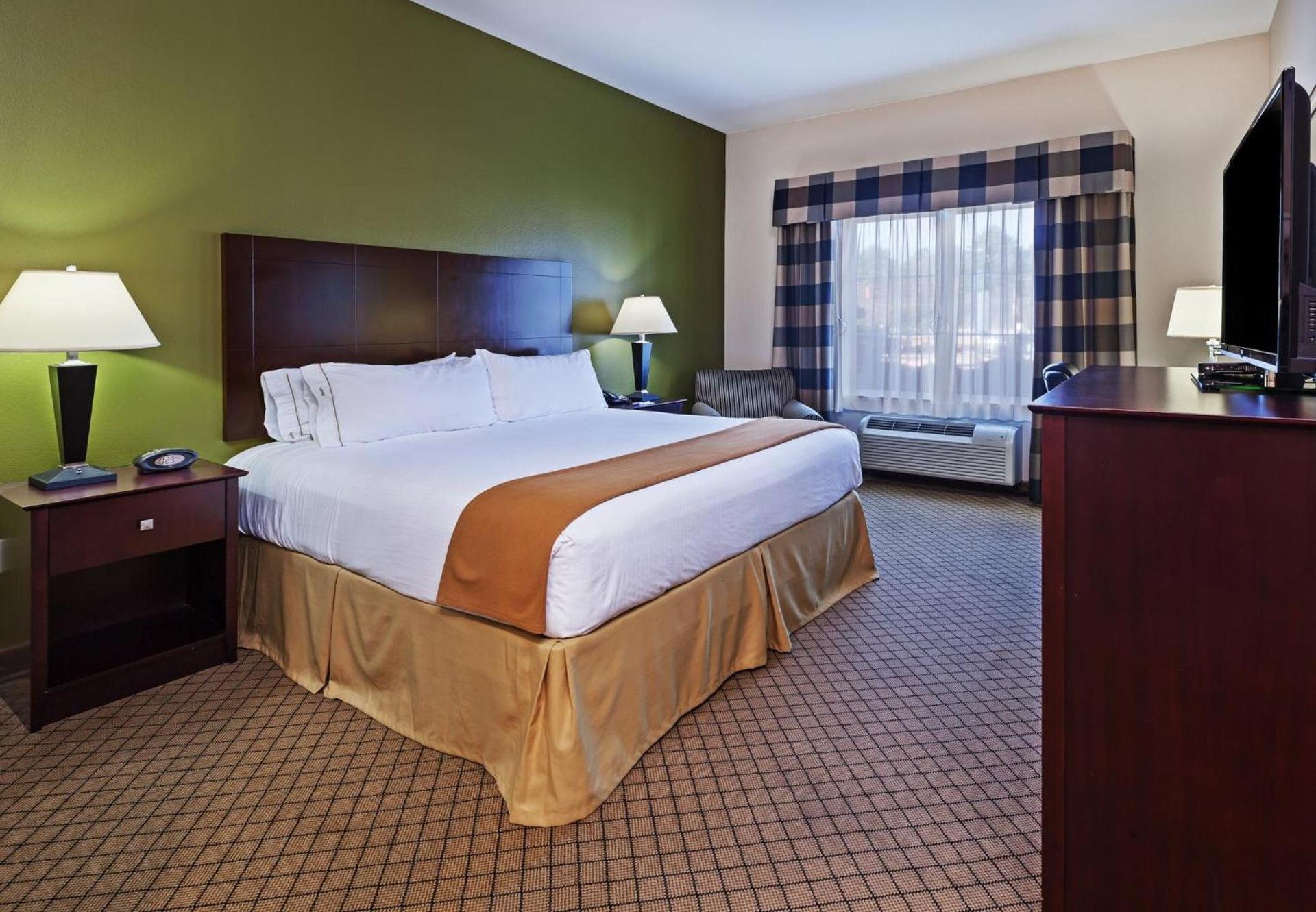 Holiday Inn Express Hotel & Suites Kilgore North by IHG photo 61