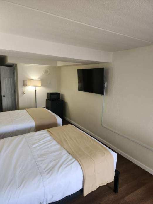Yankee Clipper Resort Motel photo 31