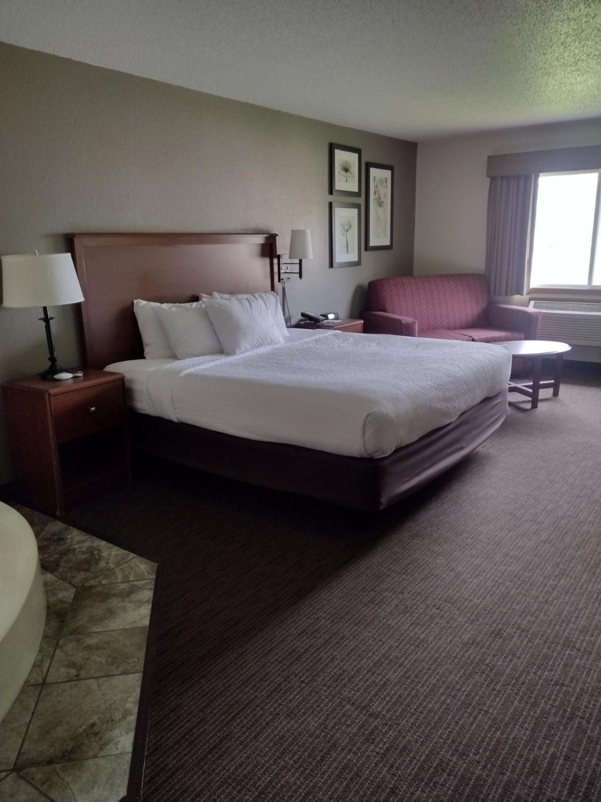 AmericInn by Wyndham Red Wing photo 18